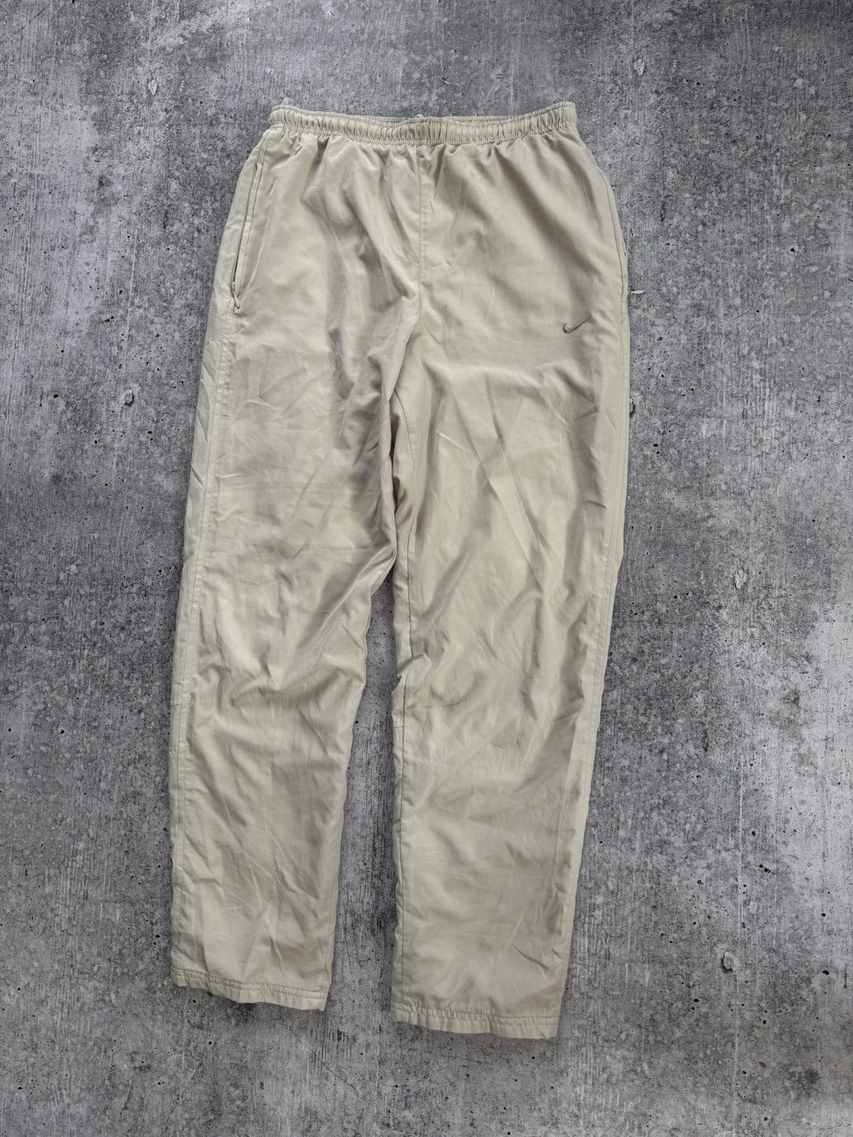 Nike Nike Vintage Nylon TrackPants Joggers Y2K Drill Beige Size S Size US 32 / EU 48 - 2 Thumbnail