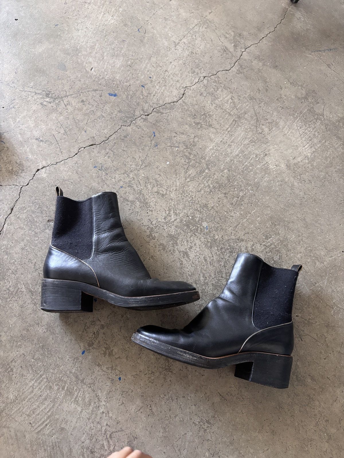 ブーツその他 DRIES VAN NOTEN LEATHER ASYMMETRIC BOOTS Dries Van Noten LEATHER ASYMMETRIC BOOTS | Grailed