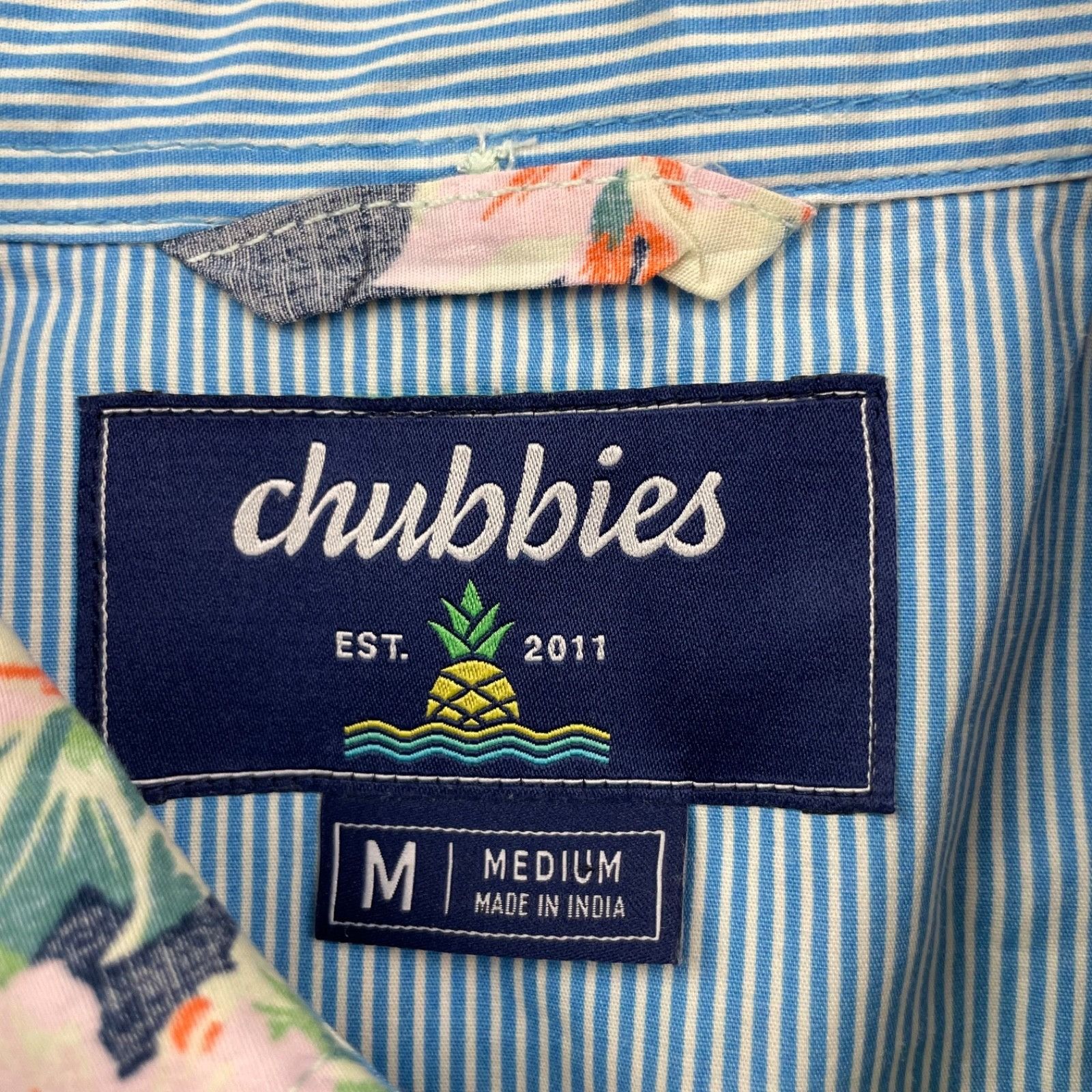 Chubbies Chubbies Men's Hawaiian S/S Button Shirt Navy/Pink Floral • Size US M / EU 48-50 / 2 - 3 Thumbnail