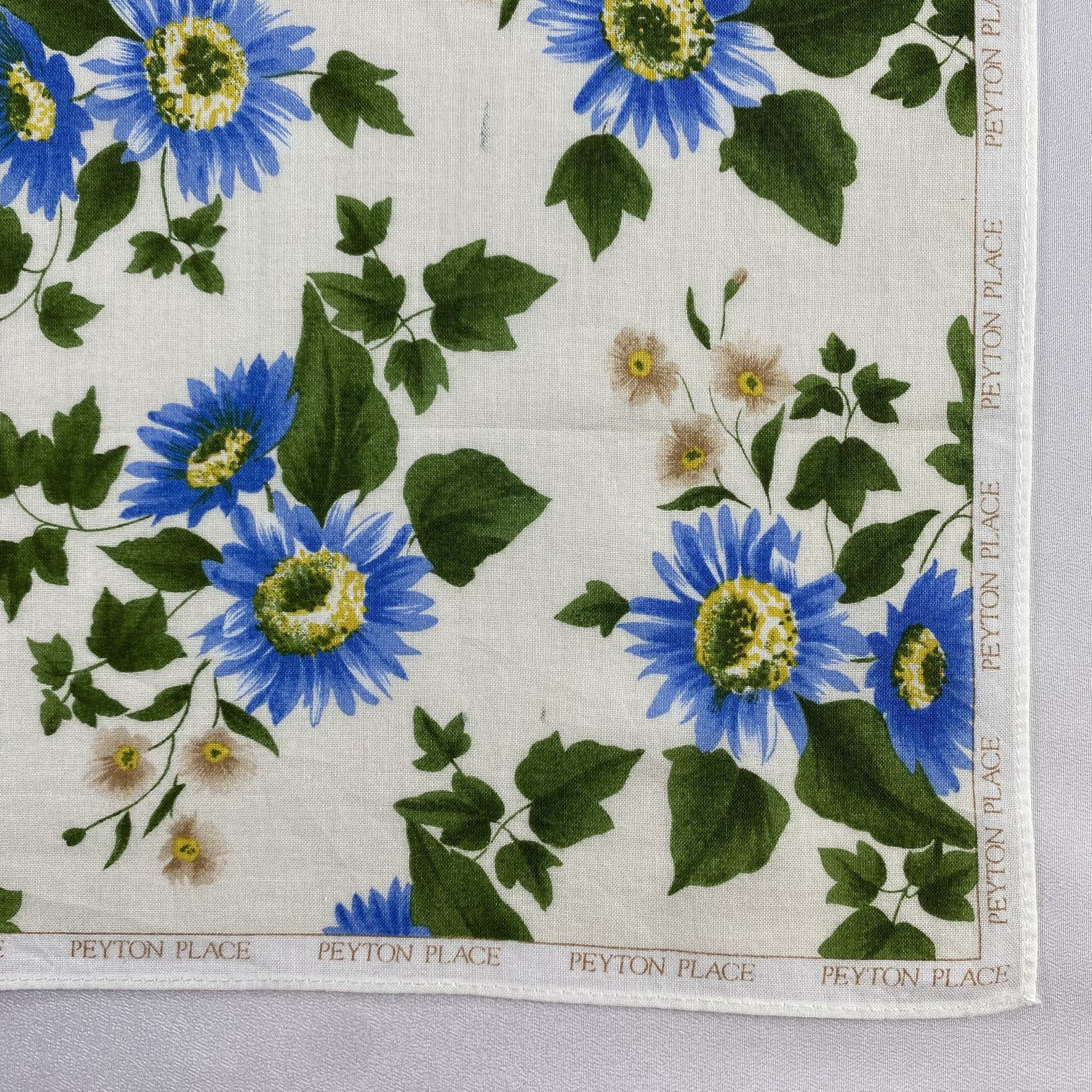 Vintage Peyton Place Handkerchief / Neckerchief / Bandana-P1552 Size ONE SIZE - 3 Thumbnail