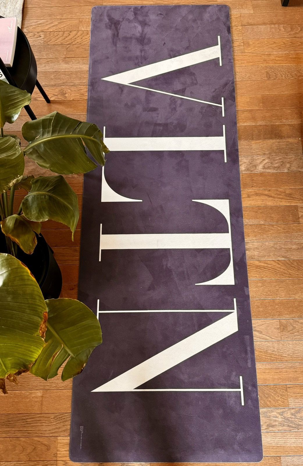 Valentino VALENTINO VLTN YOGA MAT Limited Edition | Collector’s Dream Size ONE SIZE - 1 Thumbnail