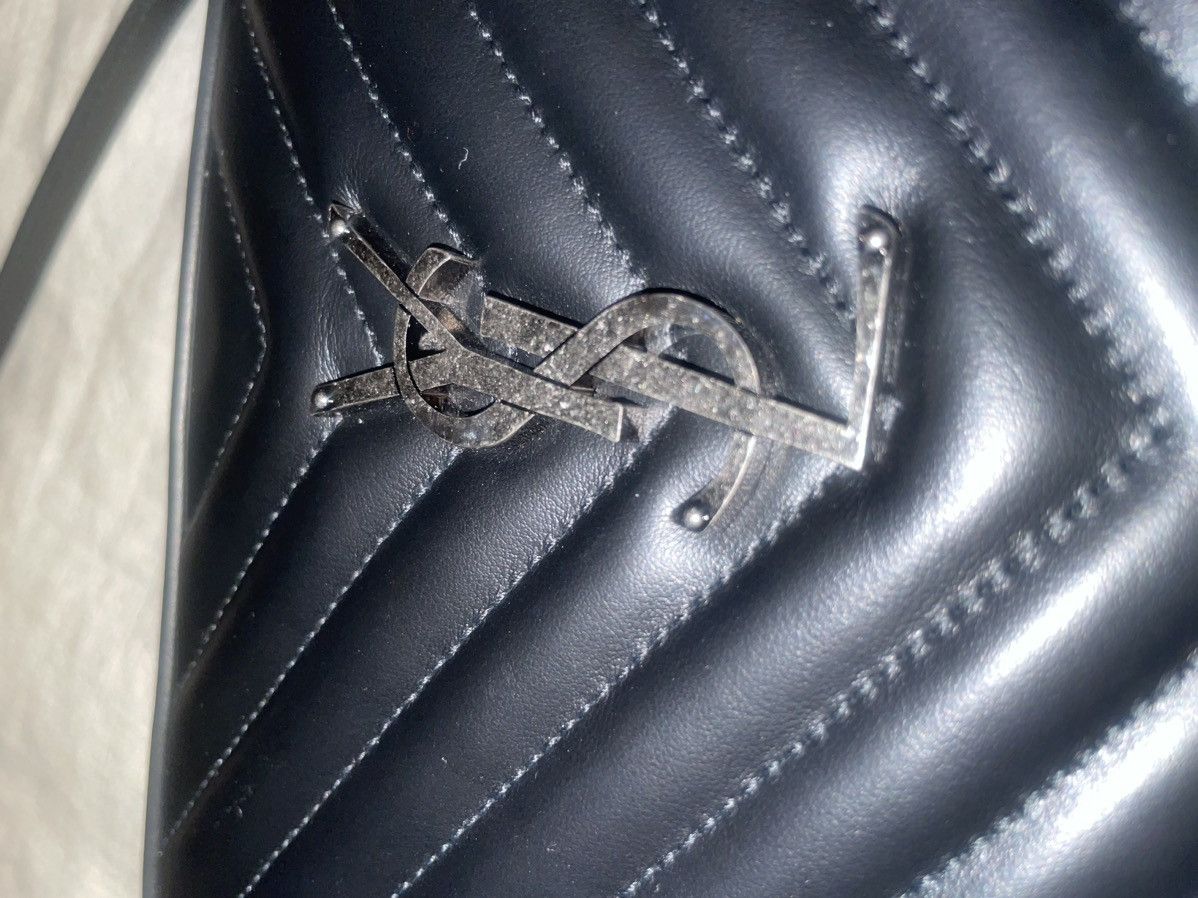Yves Saint Laurent Lou Camera Bag Matelasse Chevron Leather Small Size ONE SIZE - 4 Thumbnail