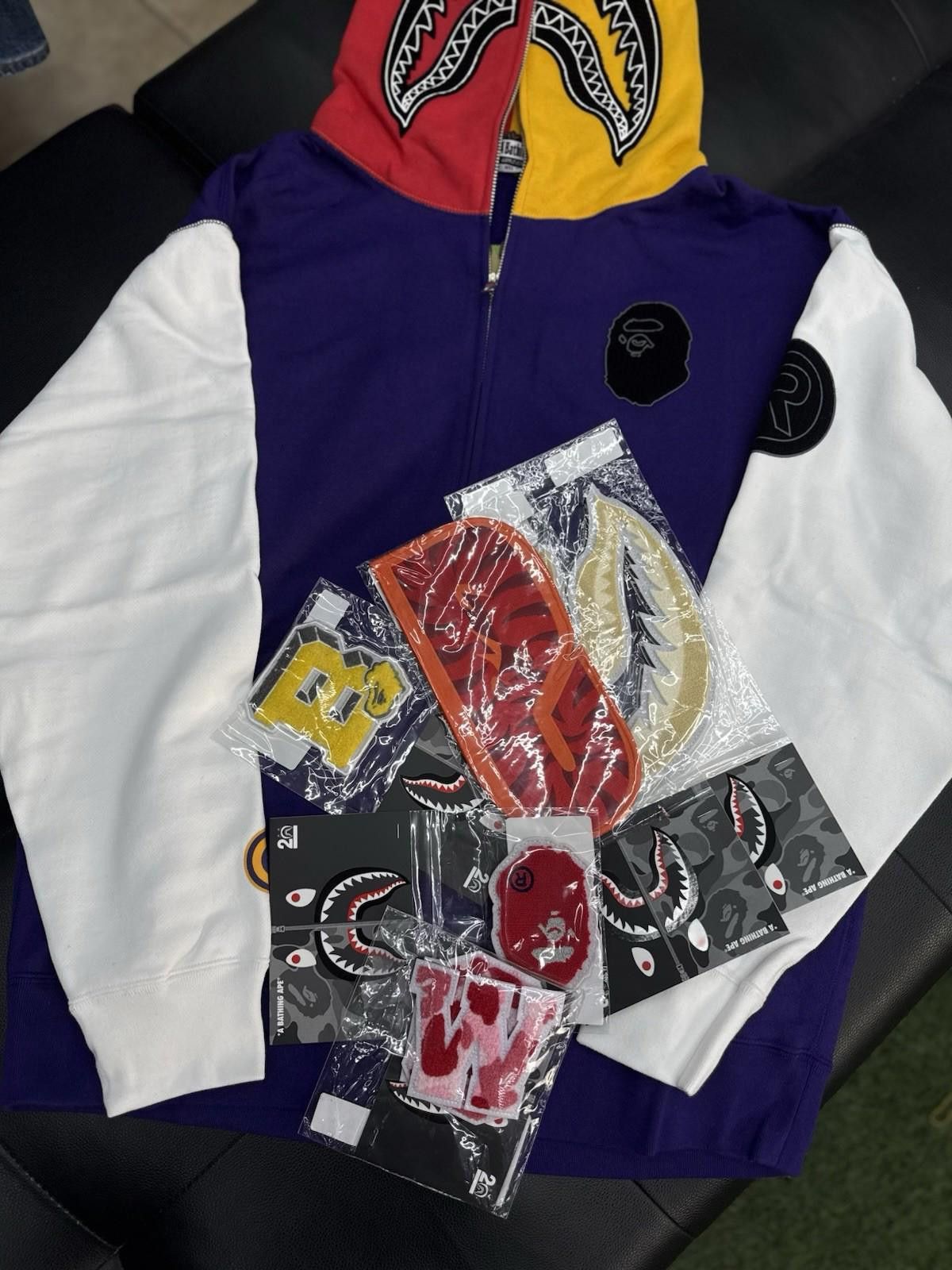 Bape Size XL BAPE Full Zip Hoodie A Bathing Ape NEW Patches Size US XL / EU 56 / 4 - 4 Thumbnail