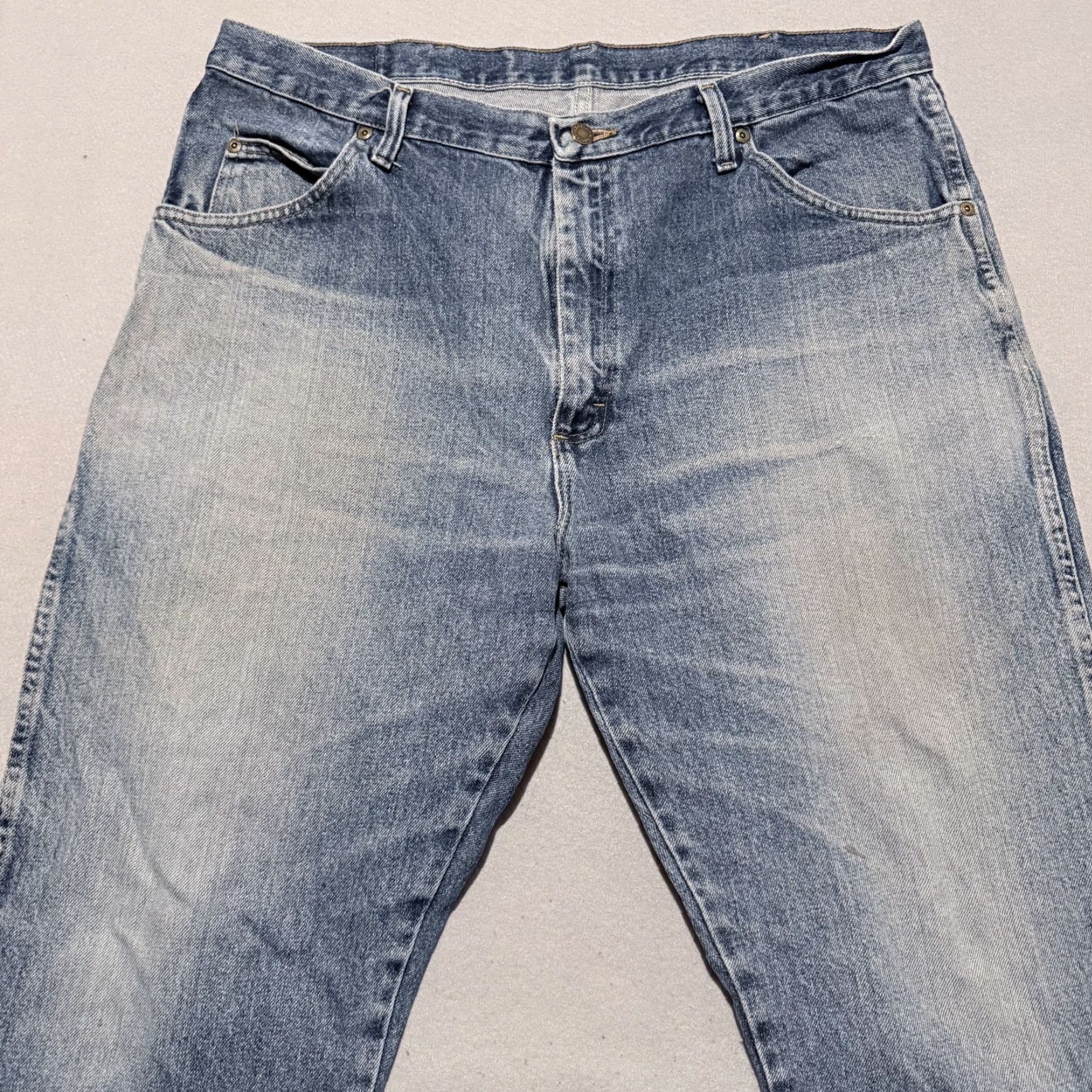 Wrangler Wrangler Jeans Men's Distressed Blue Denim Pockets Straight Regular Fit - 40x32 Size US 40 / EU 56 - 2 Thumbnail