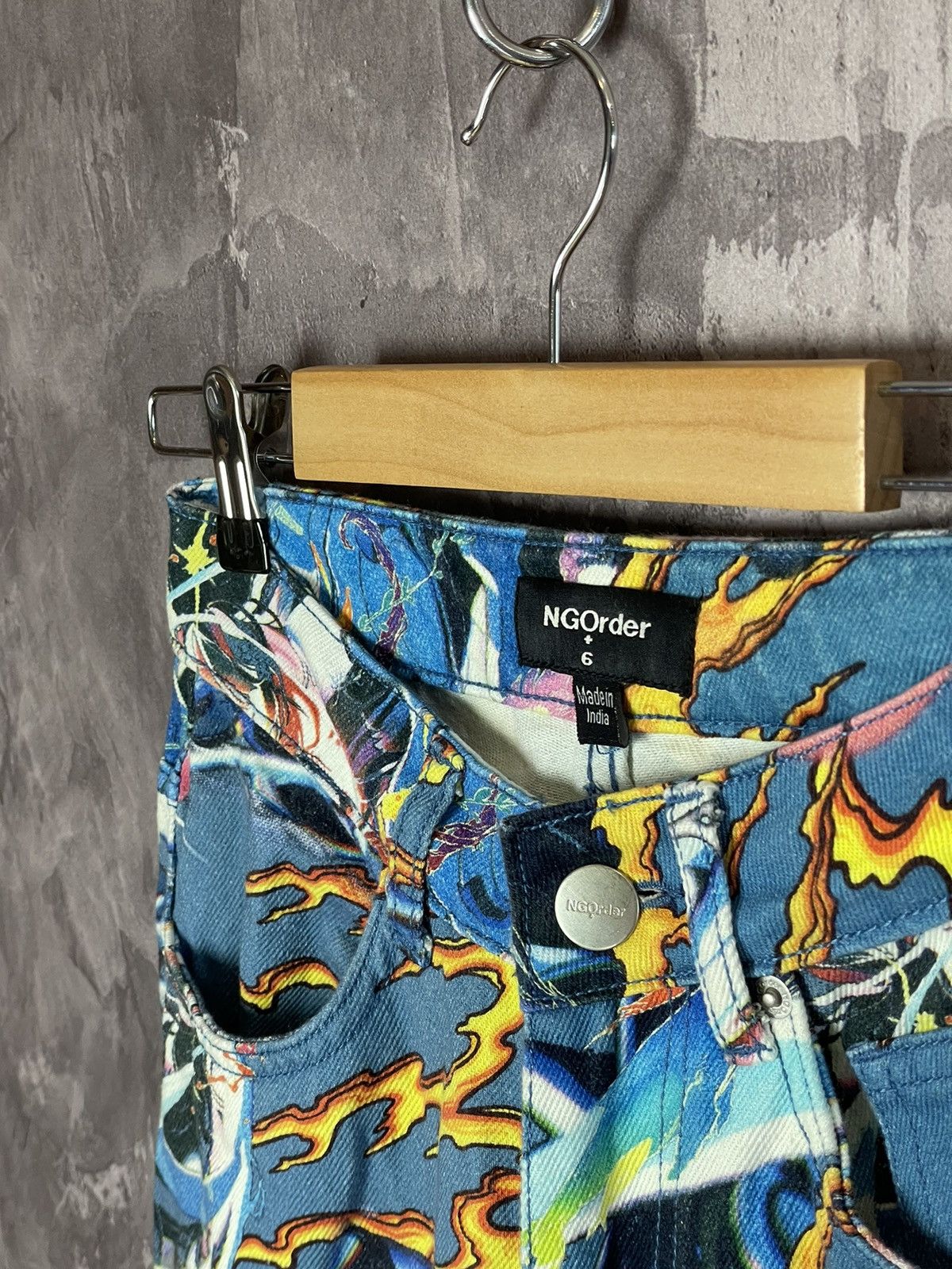 Anime × Japanese Brand Crazy Japanese Brand Anime Overprint Jeans Y2K Size 28" / US 6 / IT 42 - 8 Thumbnail
