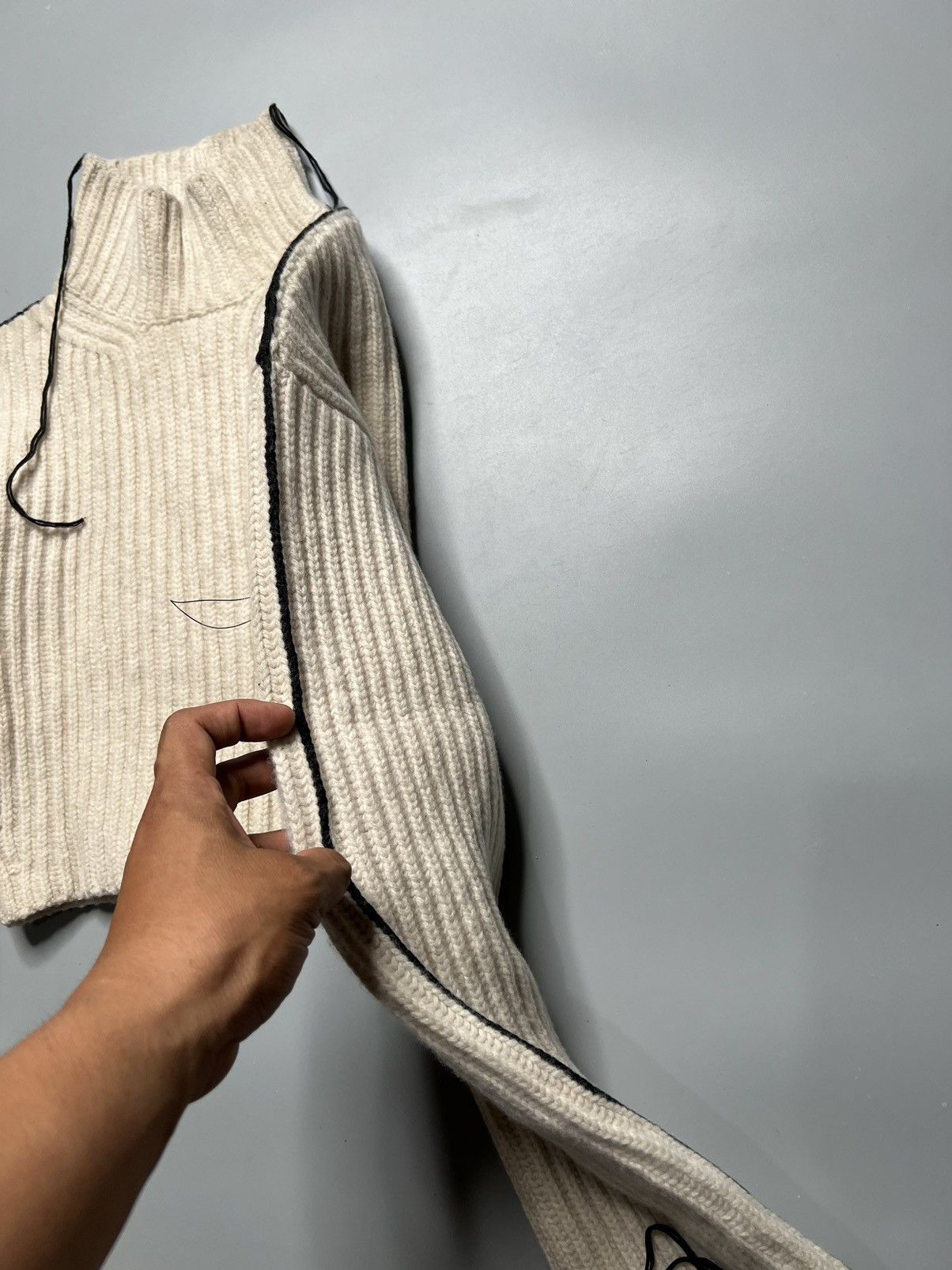 Acne Studios Acne Studios PAW21 “SAMPLE” Kabril Knit Crop Sweater Size S / US 4 / IT 40 - 7 Thumbnail