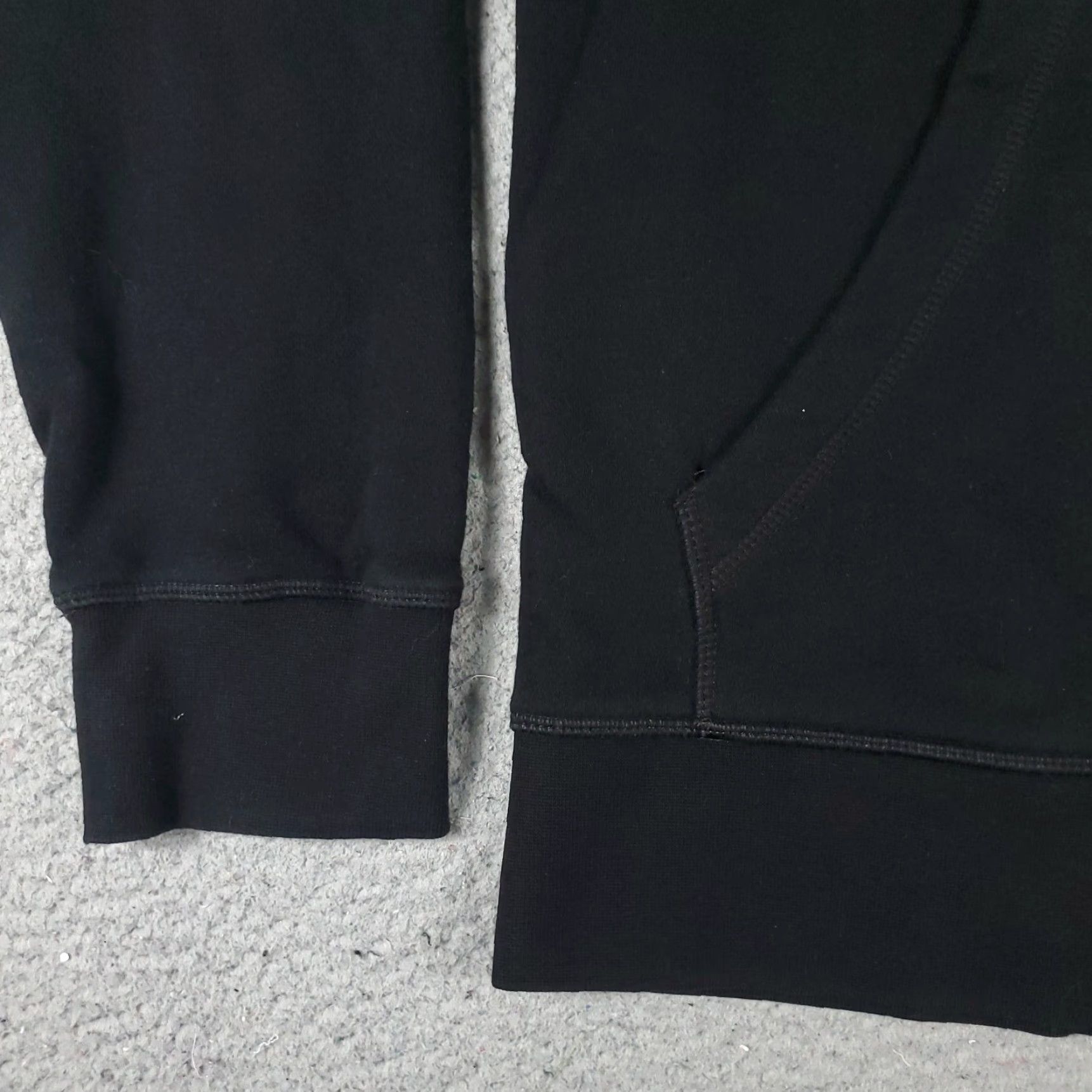 Reebok VINTAGE Reebok Hoodie Pullover Mens Medium Black Casual Sports All Seasons Size US M / EU 48-50 / 2 - 4 Thumbnail