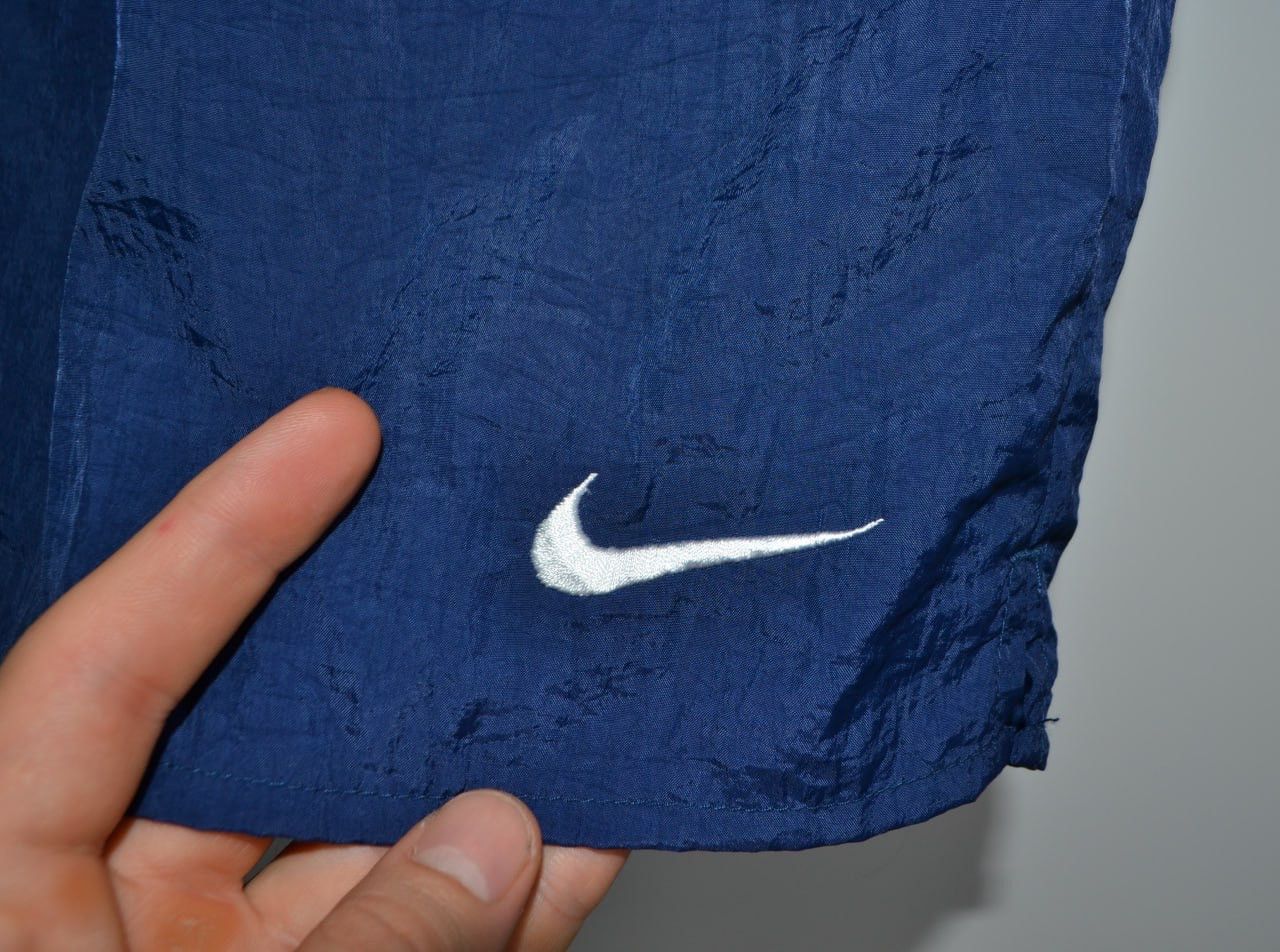 Nike × Vintage Nike Vintage Shorts Blue Big Logo Size L Size US 34 / EU 50 - 6 Thumbnail