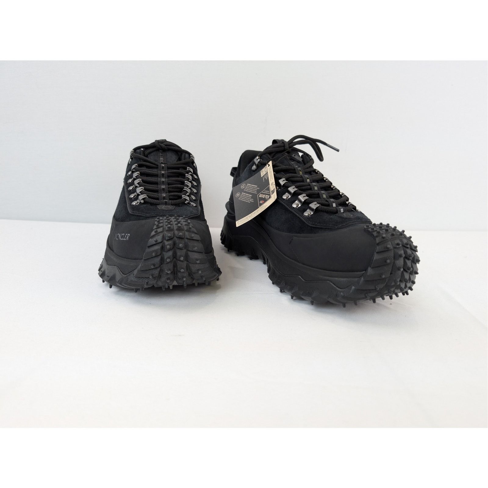 Moncler o1rshd1 Trailgrip Apex low-top sneaker with a Vibram sole Size US 12 / EU 45 - 5 Thumbnail