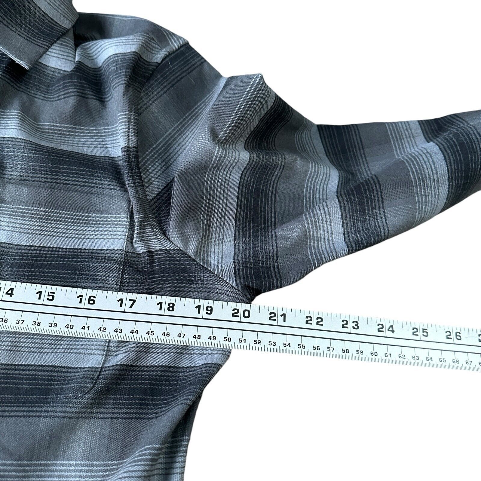Lululemon Lululemon Masons Peak Flannel Shirt Men’s S Gray Button Size US S / EU 44-46 / 1 - 5 Thumbnail