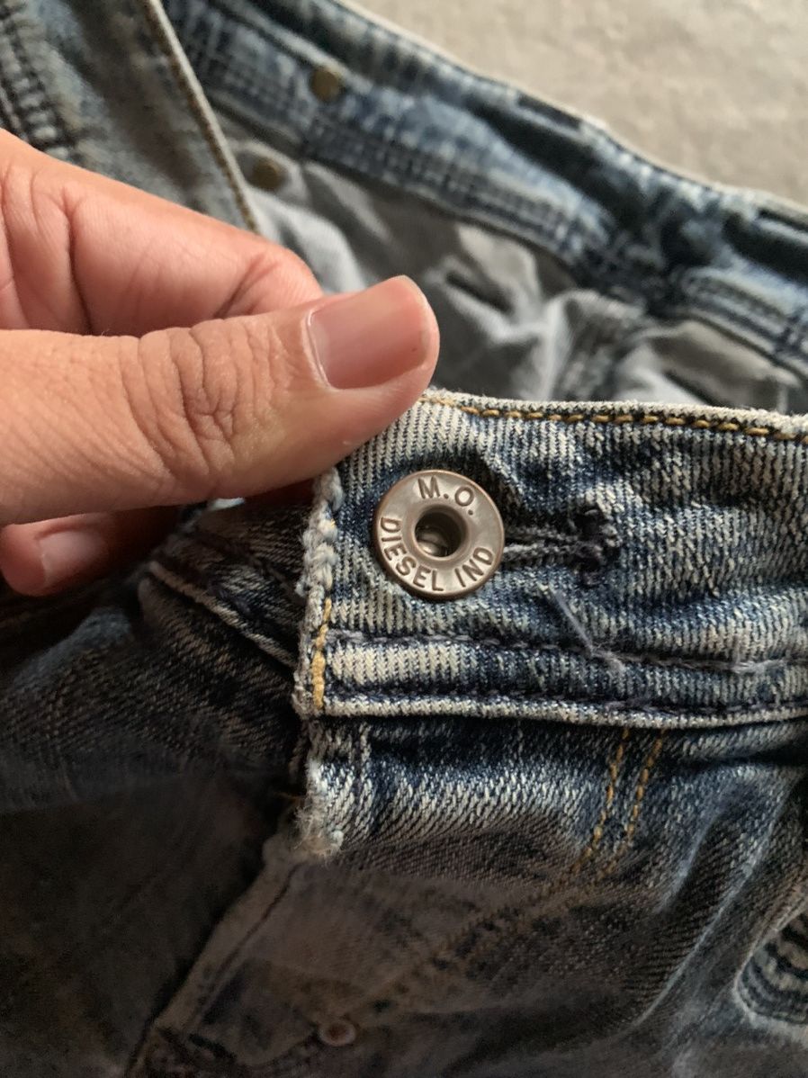Diesel 00s diesel industry distressed designer Size US 32 / EU 48 - 2 Thumbnail