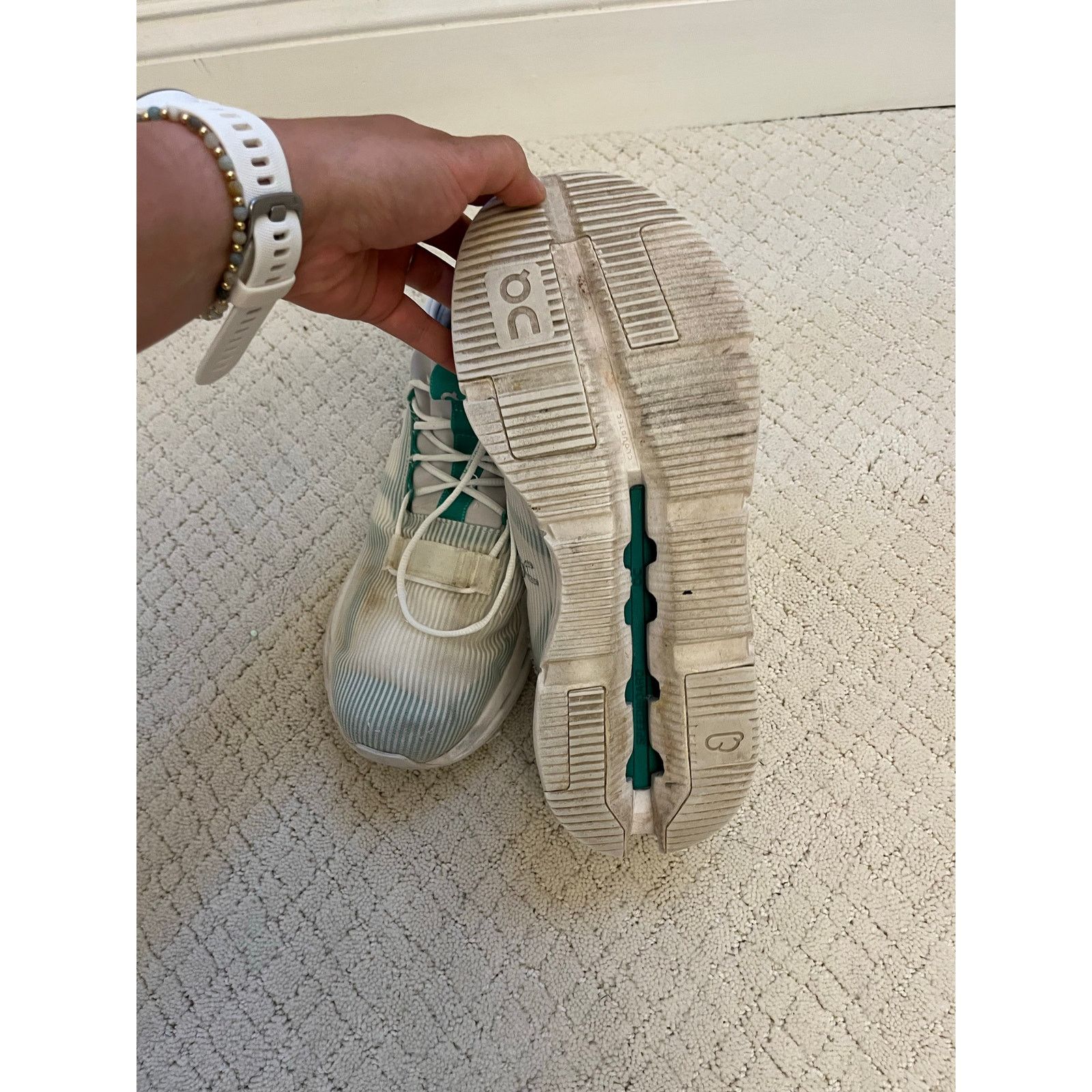 On On Cloudnova Void Undyed White Mint Mens 10.5 Size US 8.5 / EU 41-42 - 4 Thumbnail