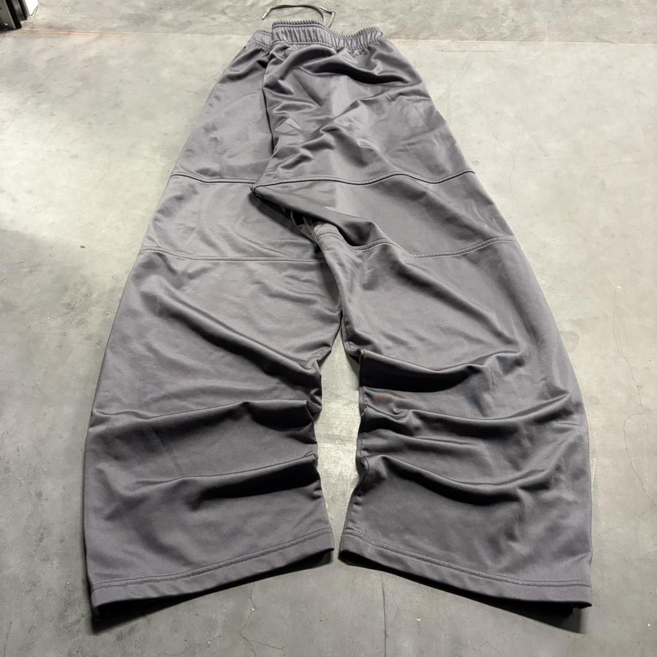 Japanese Brand × Vintage Crazy Vintage Y2K/2000s Super Baggy Grey Under Armour Loose Skater Style Leg Zipper Sweatpants! Size US 40 / EU 56 - 6 Thumbnail