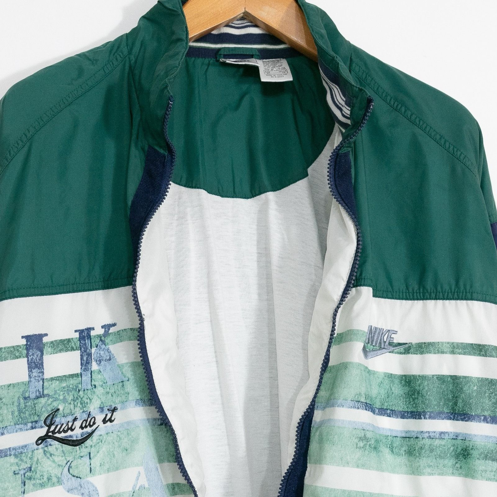 Nike Vintage Y2K Nike Zip Up Windbreaker Jacket XL - Fleece Lined Size US XL / EU 56 / 4 - 6 Thumbnail