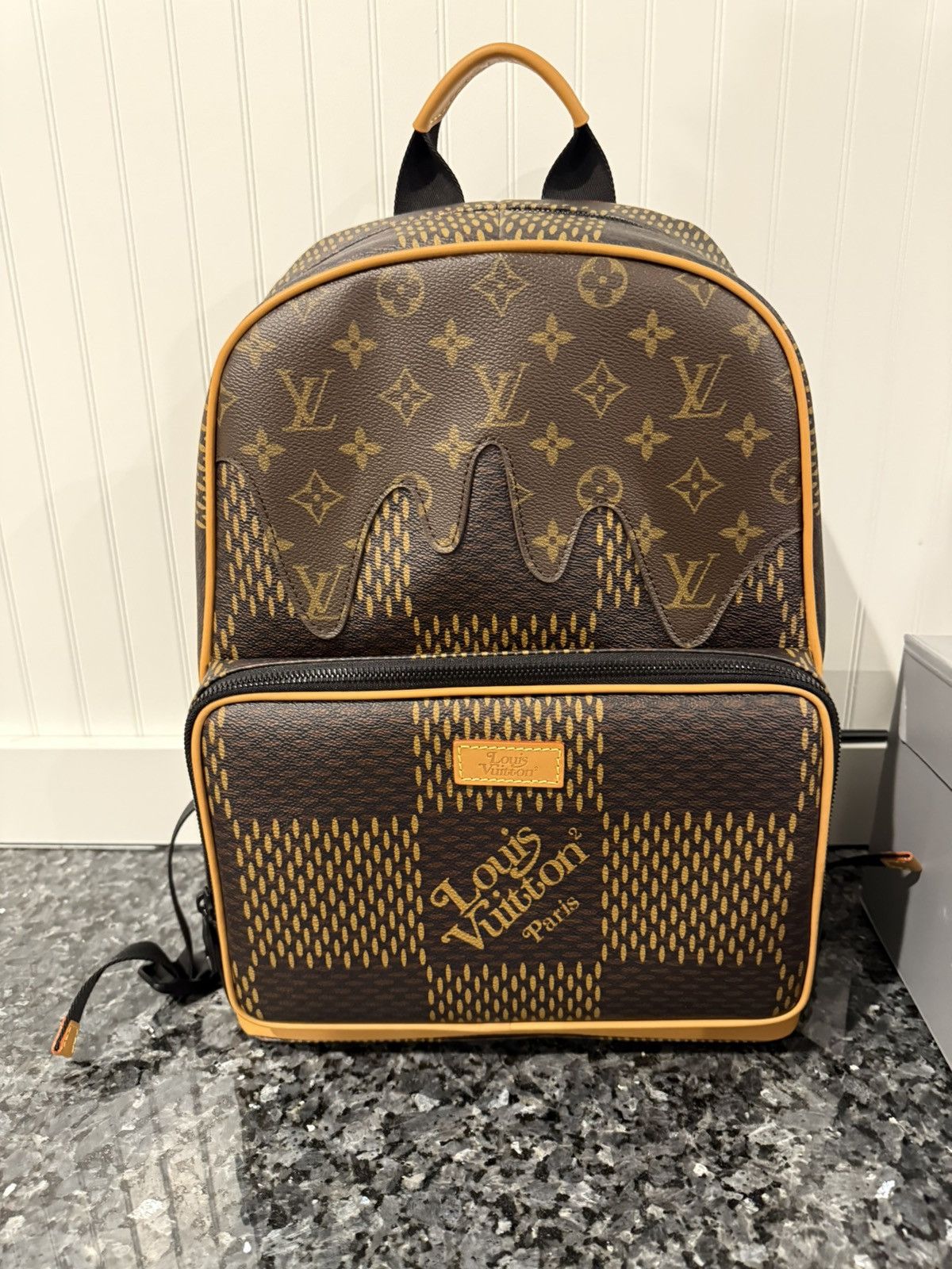 Louis Vuitton × Nigo GRAIL 🦄📜 Louis Vuitton X Nigo Damier Wave Campus Backpack Size ONE SIZE - 3 Thumbnail