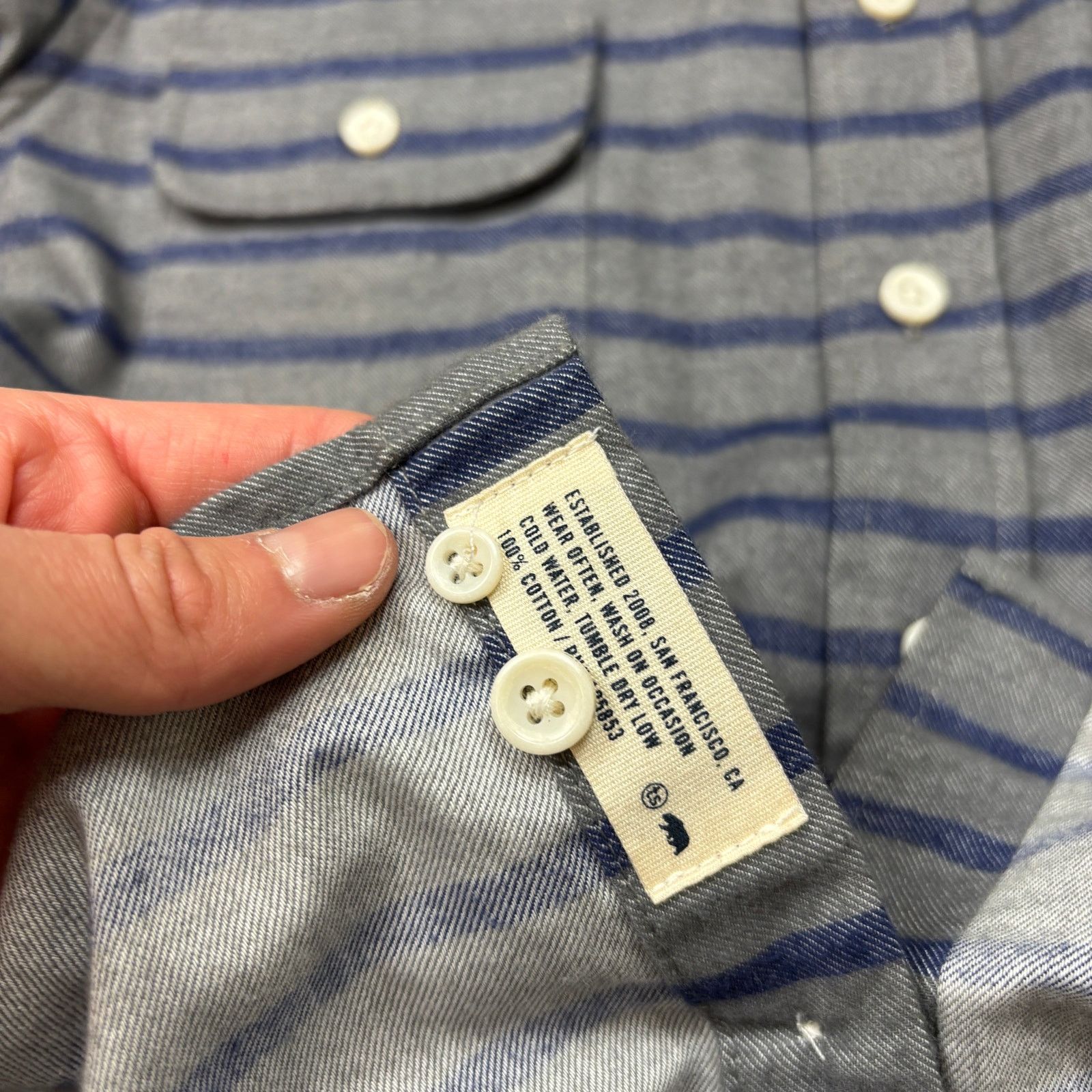Taylor Stitch Taylor Stitch Striped Flannel Button Up Shirt Men's 36/US XS Size US XS / EU 42 / 0 - 7 Thumbnail