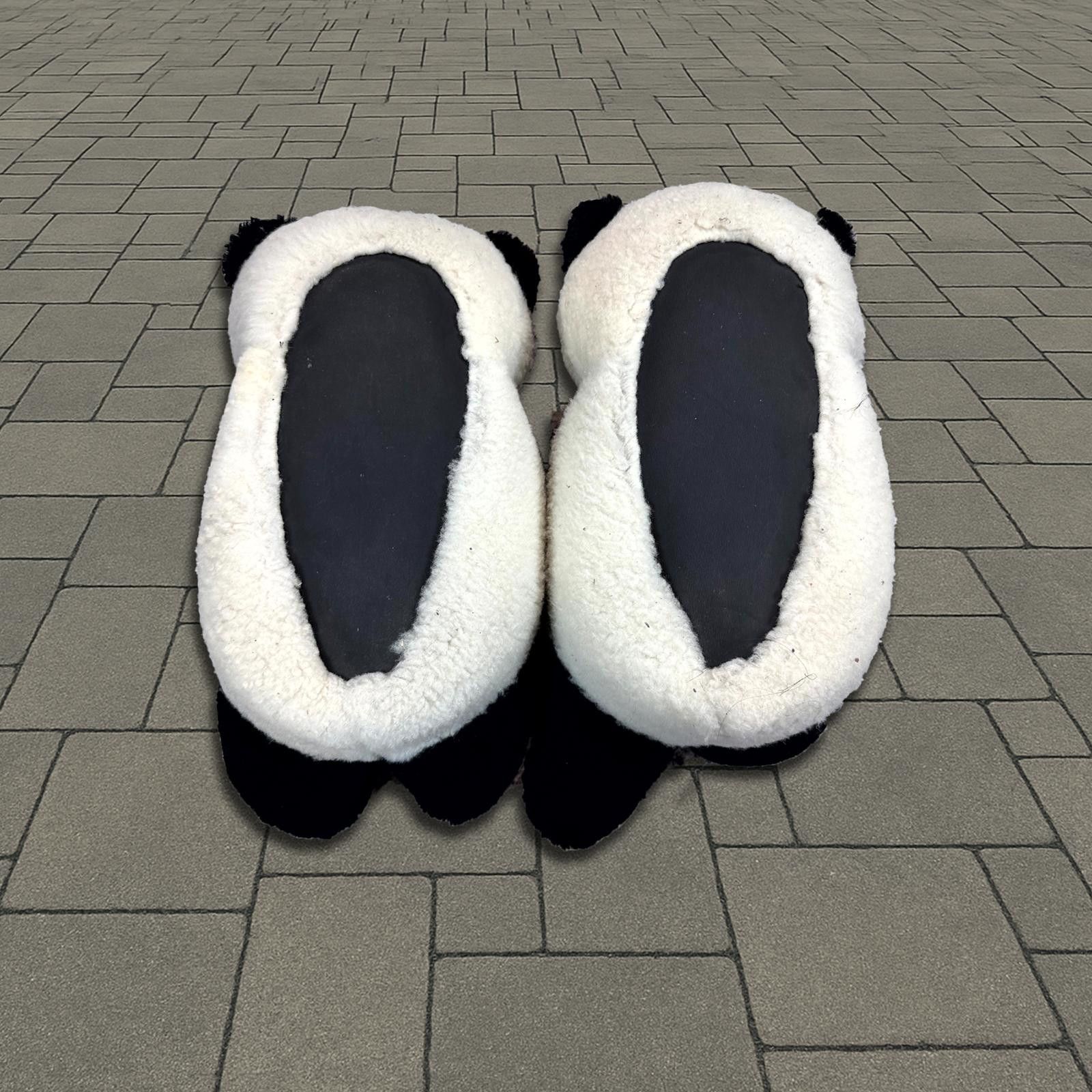 Vetements FW21 Vetements Panda Hug Slippers Size US 9 / EU 42 - 3 Thumbnail