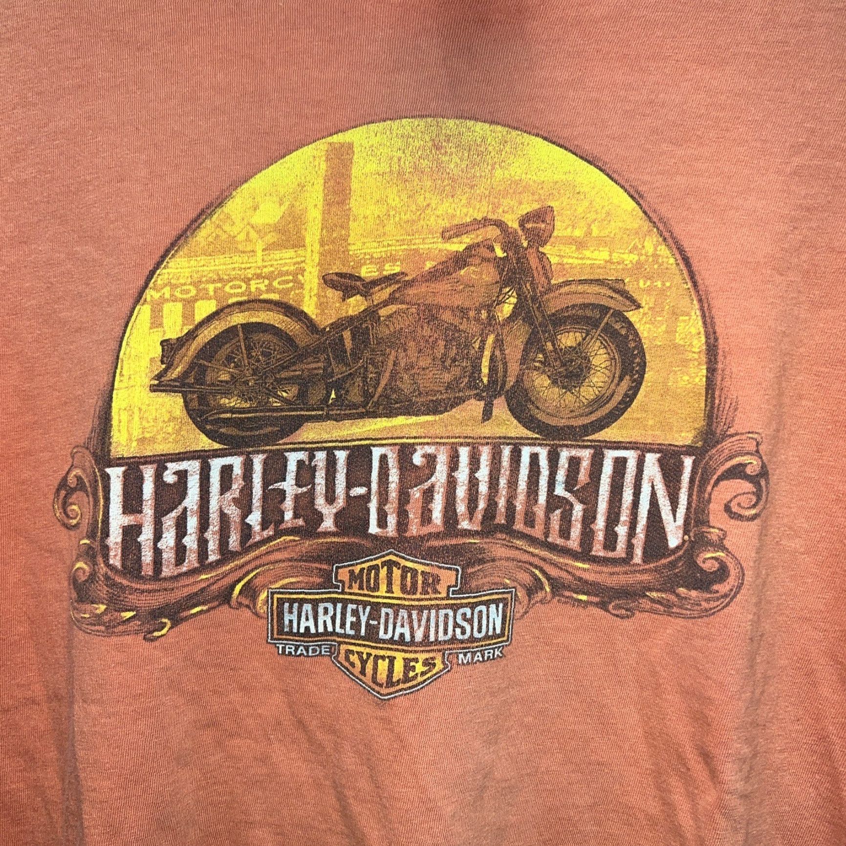 Harley Davidson VINTAGE Harley-Davidson T-Shirt Orange Graphic Mens XL Hole in Front Size US XL / EU 56 / 4 - 2 Thumbnail