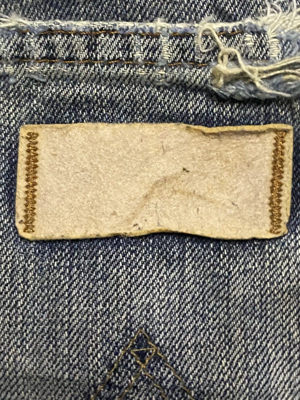 Wrangler Wrangler authentic Western Geams Faded Distressed Loose Jean Size US 30 / EU 46 - 12 Thumbnail