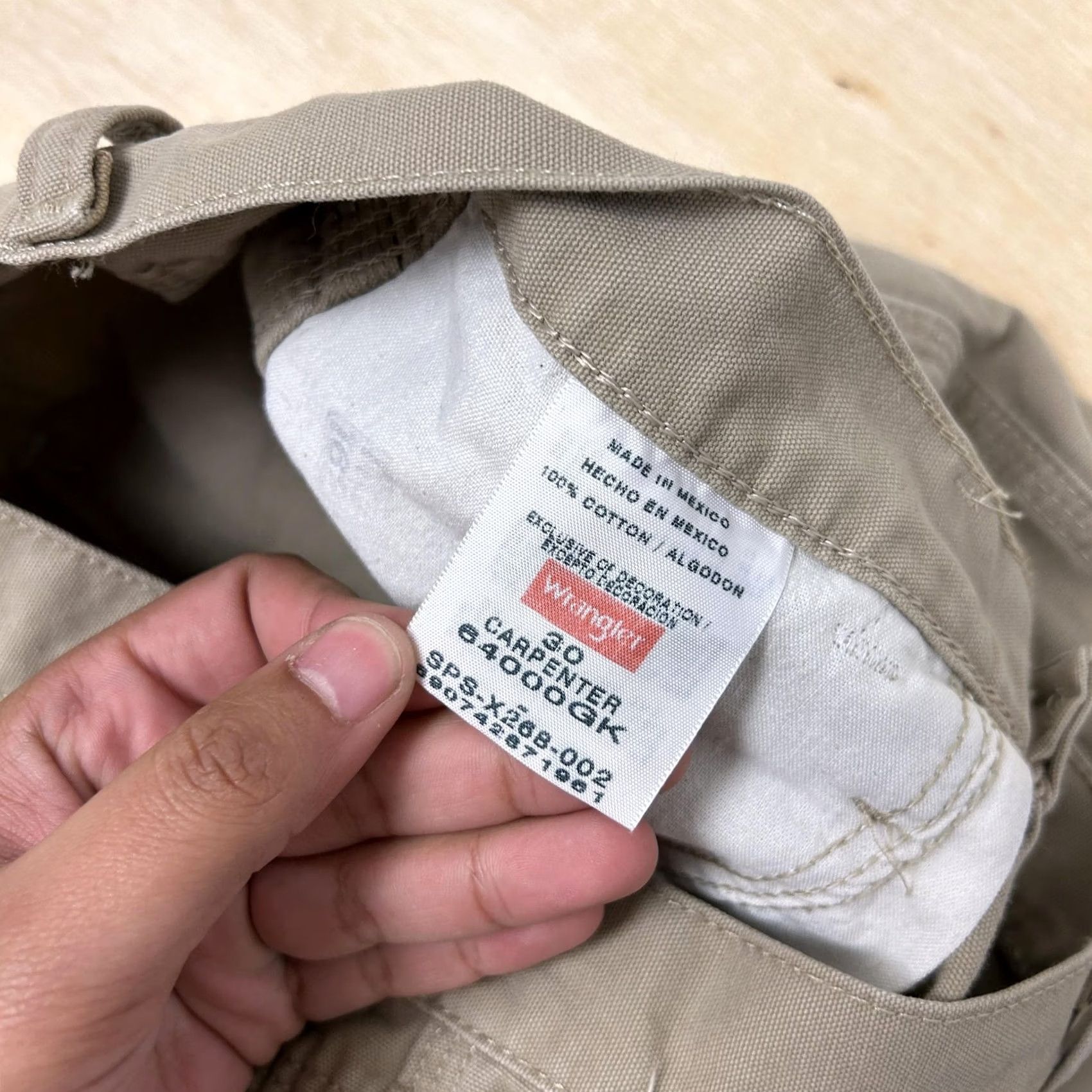 Wrangler Wrangler Cargo Shorts Mens 30 Beige Cotton Canvas Carpenter Relaxed Workwear Size US 30 / EU 46 - 2 Thumbnail