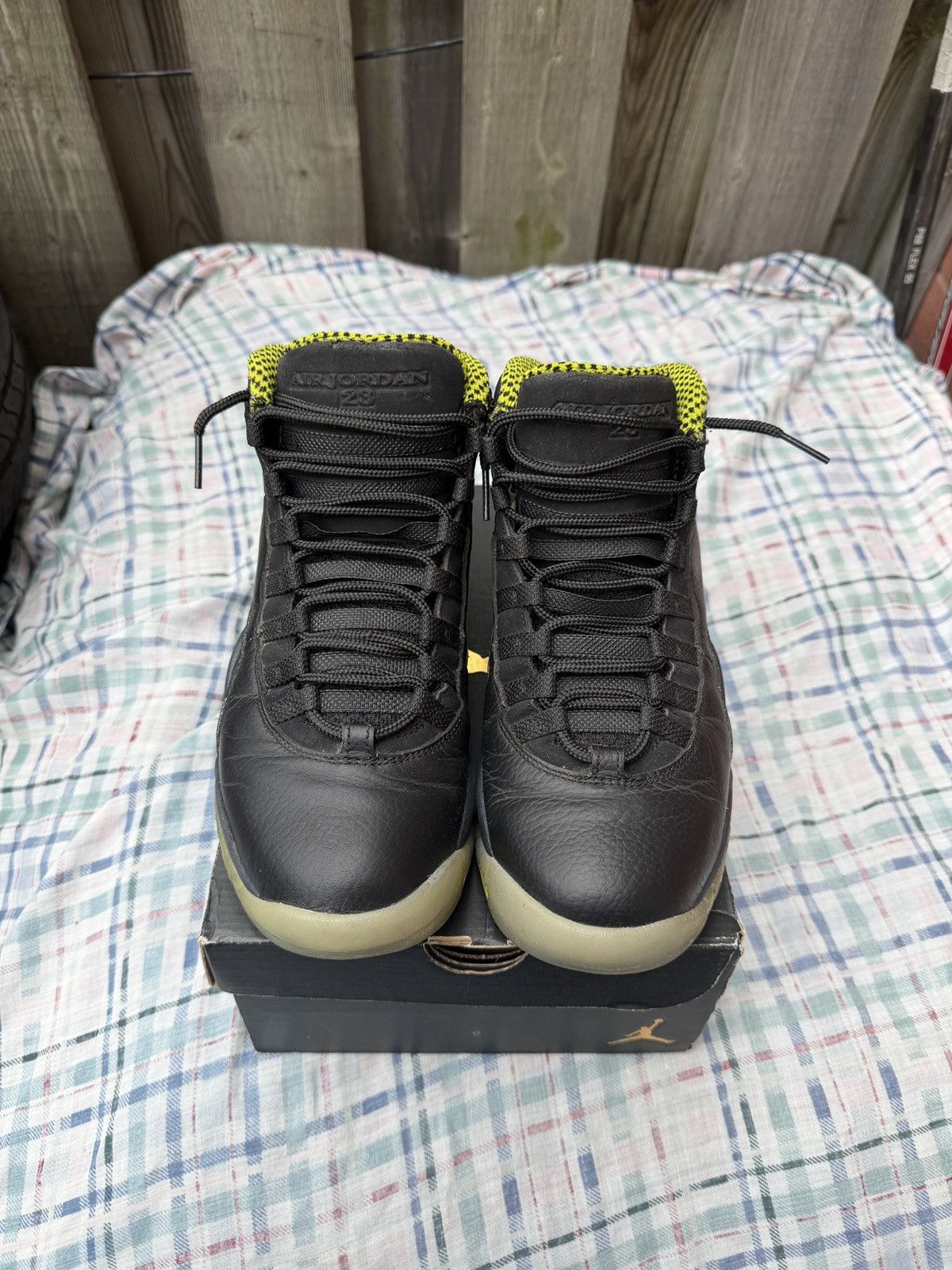 Jordan Brand Jordan 10 Retro Venom Size US 8.5 / EU 41-42 - 2 Thumbnail