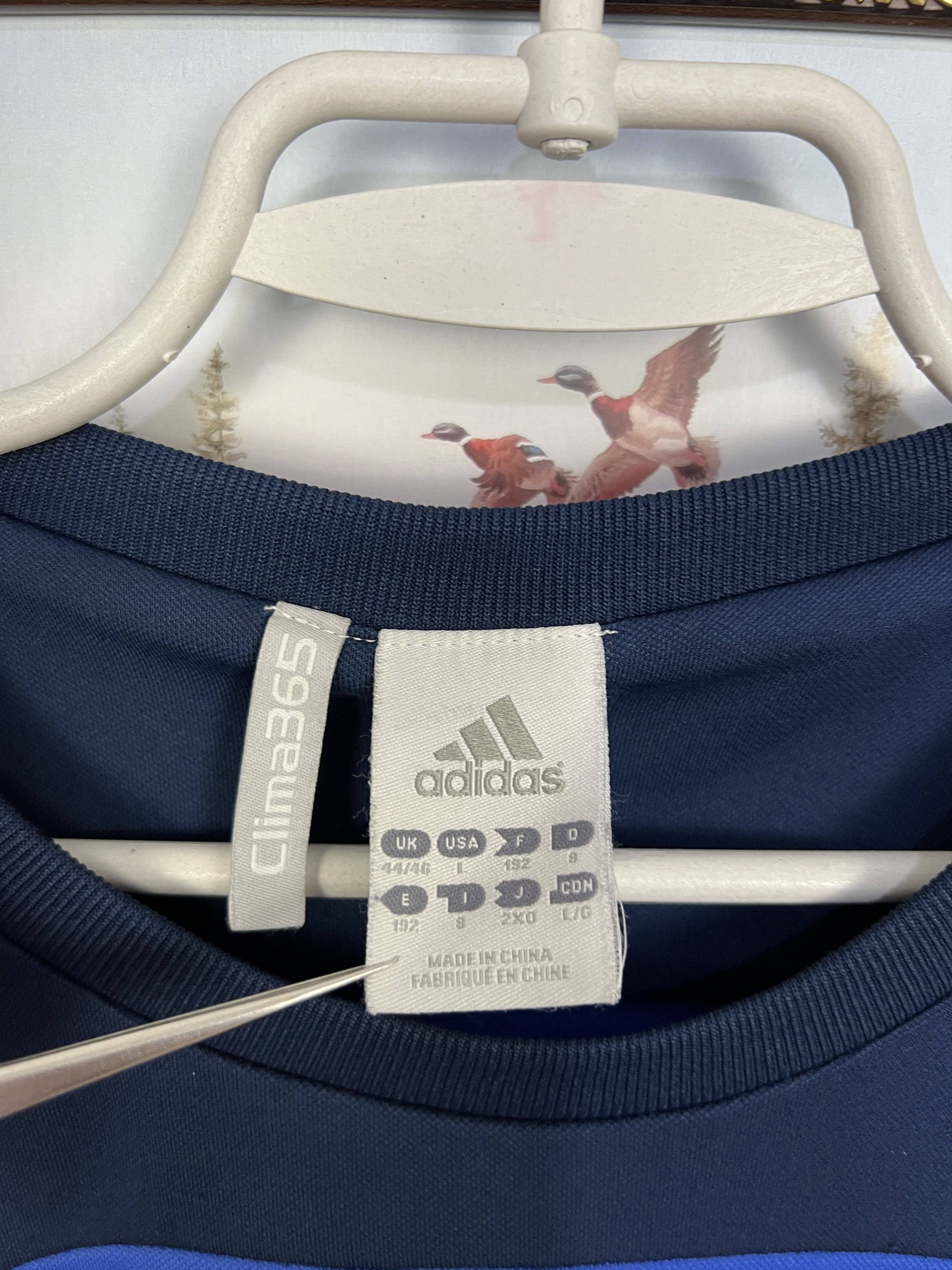 Adidas Vintage Adidas Chelsea Football Sweatshirt Soccer Blue Size US L / EU 52-54 / 3 - 8 Thumbnail
