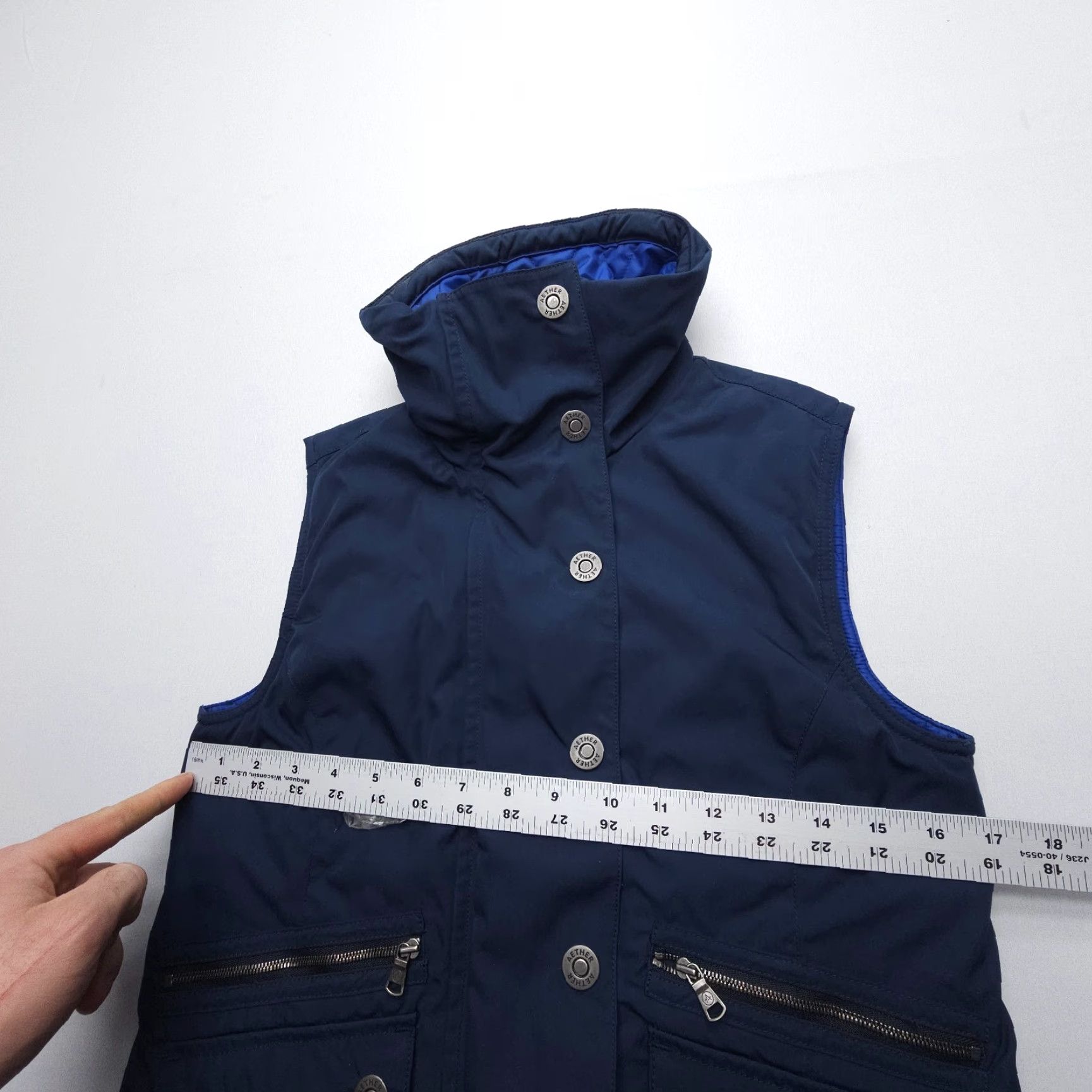 Vintage Aether Blue Total Eclipse Vega Vest Size 1 Snap Zip Insulated Riding Walking XS Vest Size XS Blue Aether Size XS / US 0-2 / IT 36-38 - 5 Thumbnail