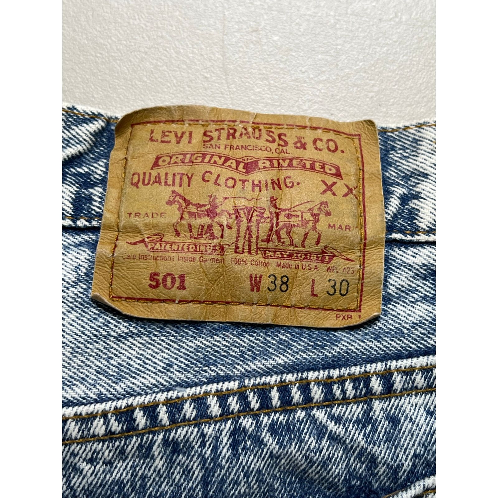 Levi's Levi’s 501 Jeans Men’s USA 1995 Vintage Acid Wash Blue 35x30 Size US 38 / EU 54 - 6 Thumbnail
