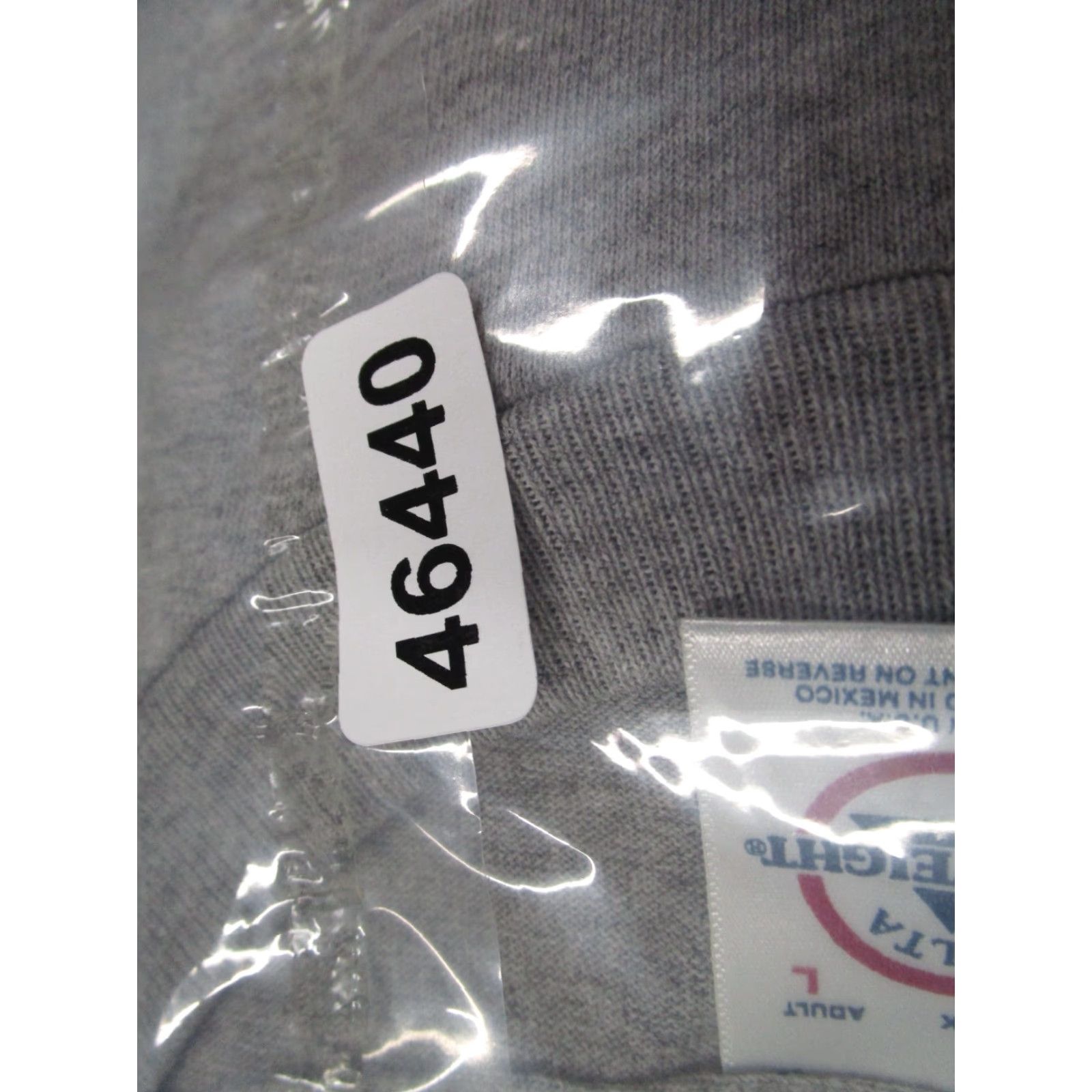 Delta Vintage Delta Ground Zero NYC September 11 Shirt Mens Large Gray T-Shirt Crew Neck Cotton Blend Short Sleeve Embroidered Retro 2001 Men Size US L / EU 52-54 / 3 - 8 Thumbnail