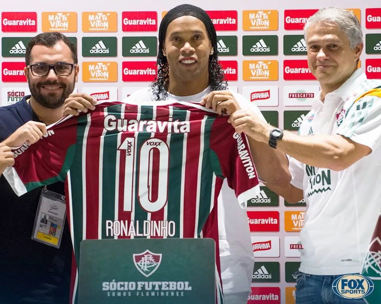 Adidas Fluminense 15/16 home shirt #10 Ronaldinho Size US L / EU 52-54 / 3 - 14 Thumbnail