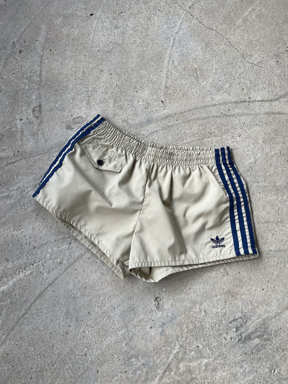 Adidas Adidas Vintage Made In USA Shorts Size US 34 / EU 50 - 1 Thumbnail