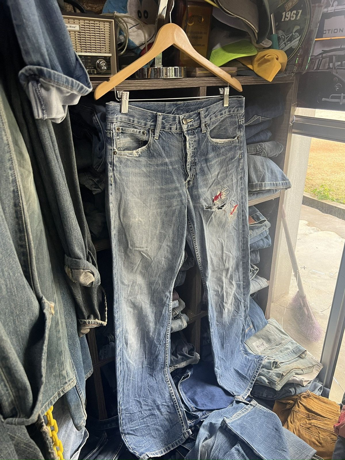 Takeo Kikuchi 🔥Vintage Takeo Kikuchi Embroidery Koi Fish Distressed Denim Size US 33 - 3 Thumbnail