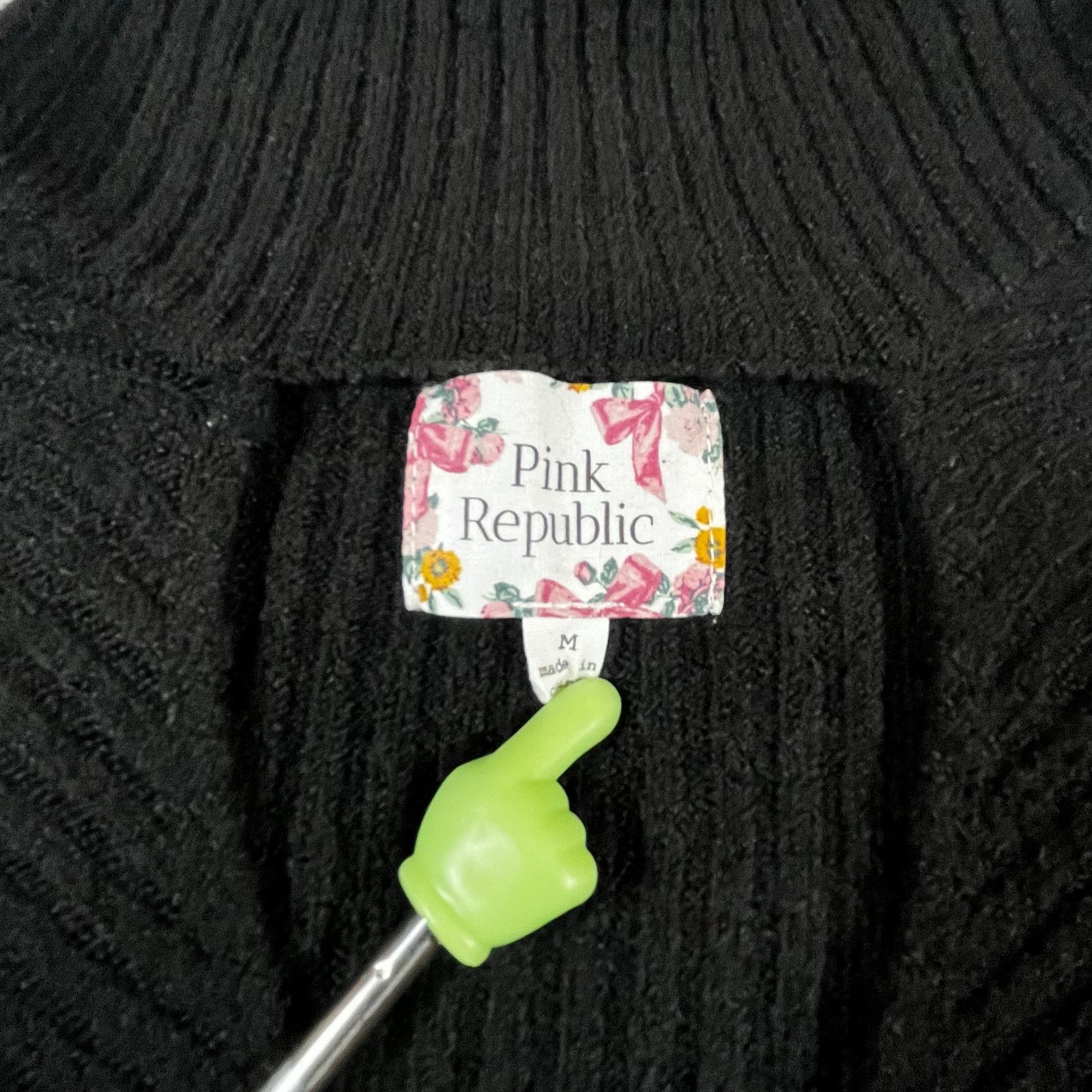 Other Pink Republic keyhole sweater - excellent condition Size M / US 6-8 / IT 42-44 - 2 Thumbnail