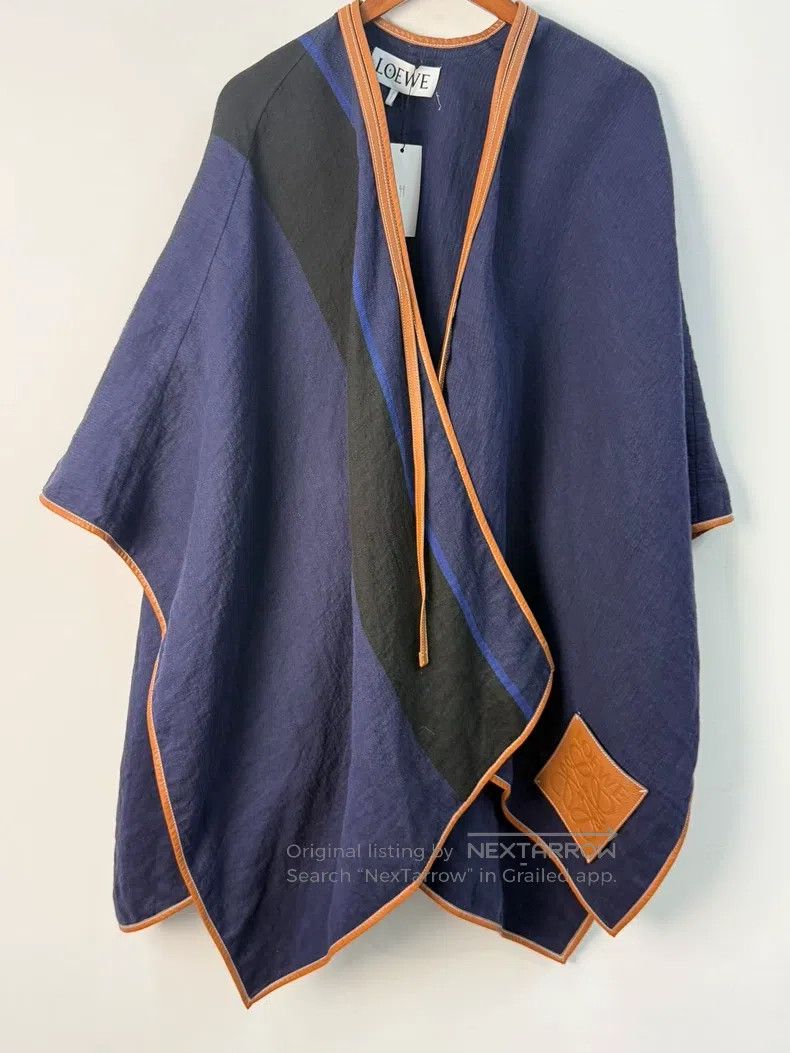 Loewe Loewe size S Leather label logo shawl Size ONE SIZE - 1 Thumbnail