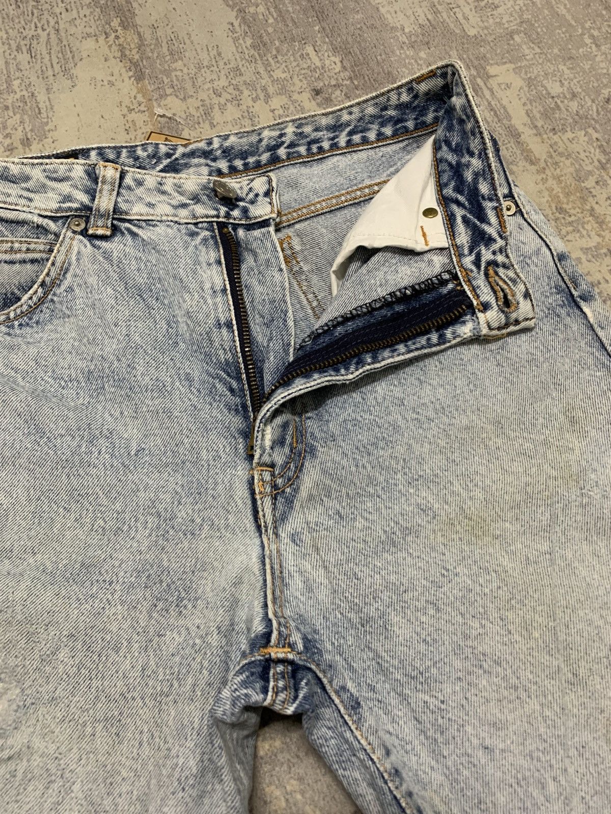 Edwin DISTRESSED EDWIN TAPERED LEG JEANS W29 Size US 29 - 5 Thumbnail