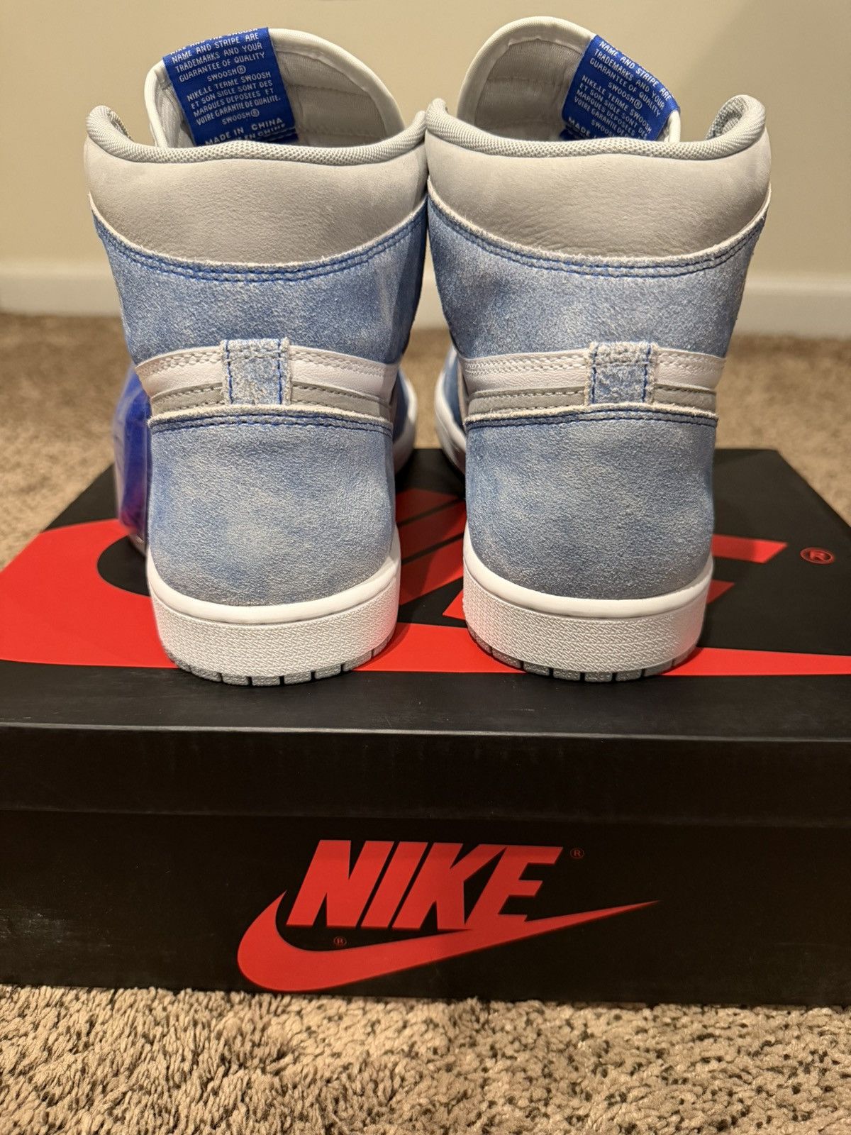 Jordan Brand Jordan 1 Hyper Royal Size US 11 / EU 44 - 4 Thumbnail