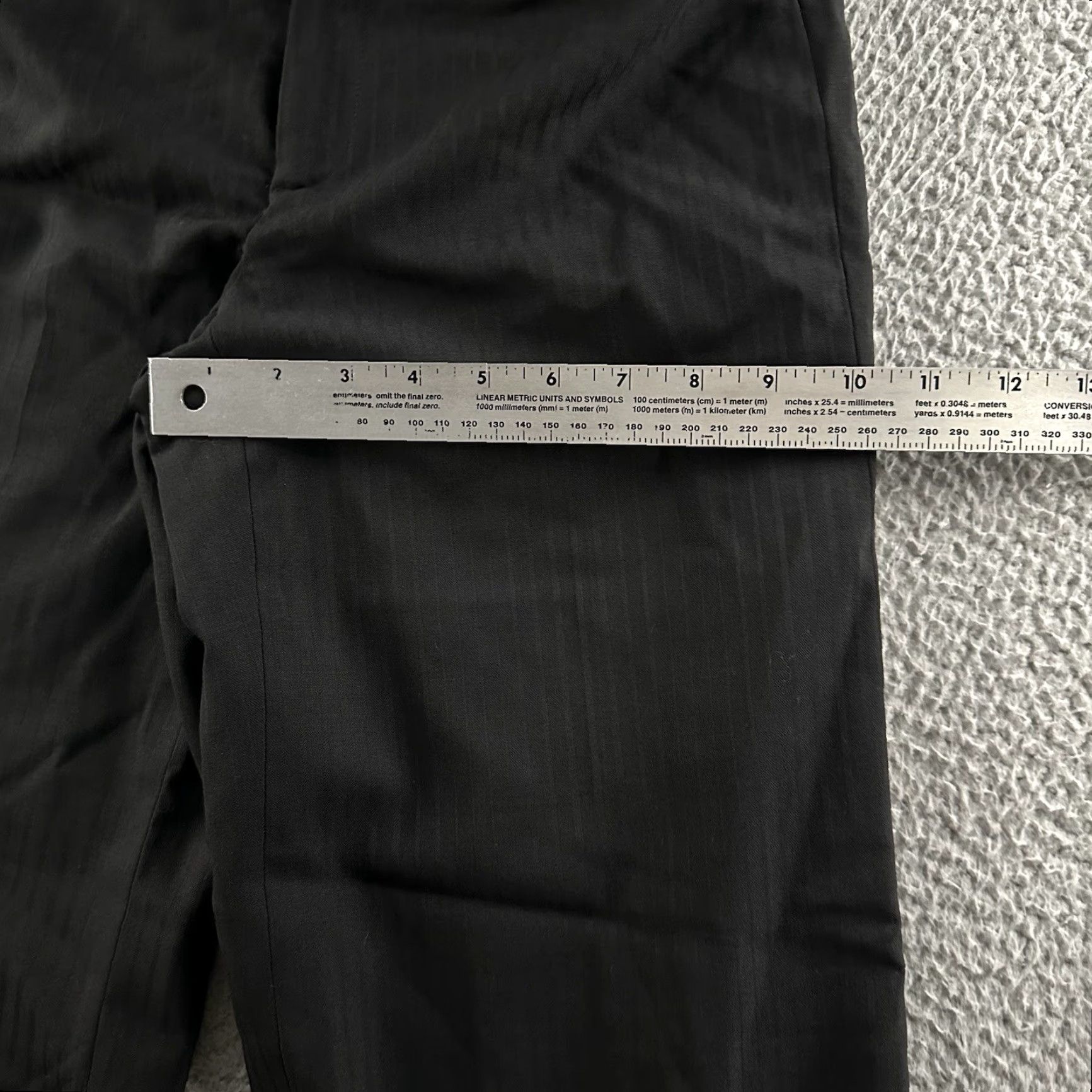 black fitted mermaid dress Banana Republic Pants Tan Size 6P SKU 000072-2 – Designers On A Dime main image 1