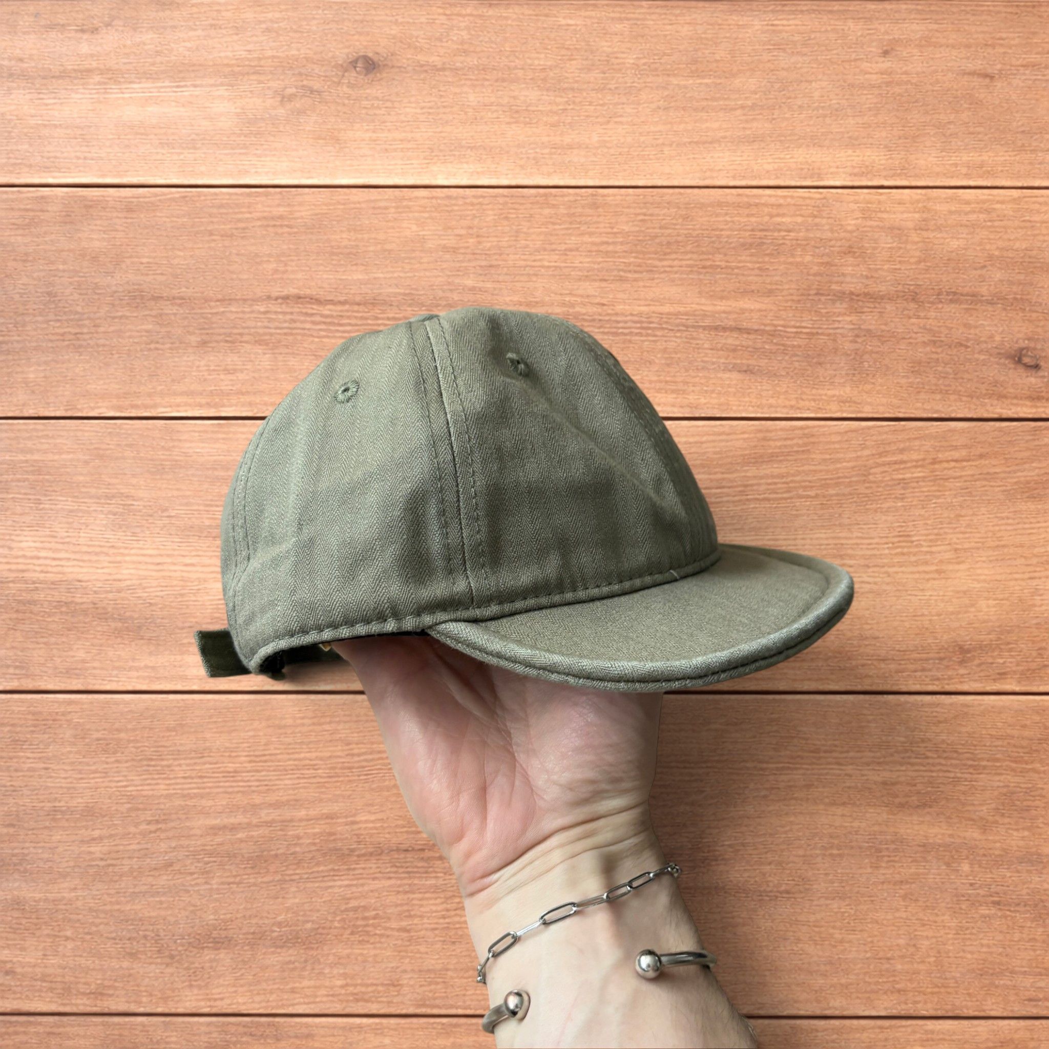 Japanese Brand Vintage Korean style short brim hat cap in khaki green. Size ONE SIZE - 1 Thumbnail