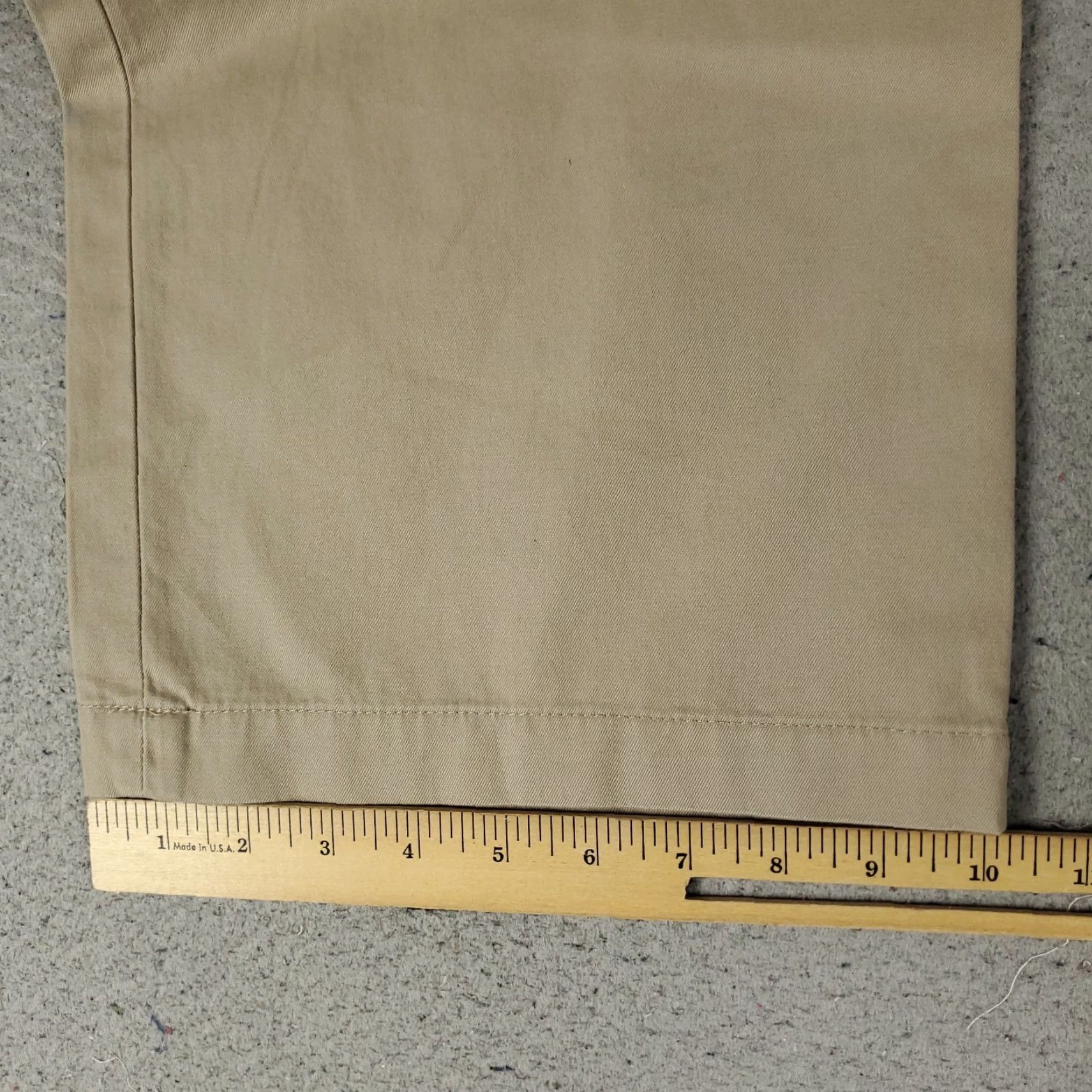 Banana Republic Banana Republic Chino Pants Mens 36x34 Beige Relaxed Flat Front Casual Size US 36 / EU 52 - 6 Thumbnail