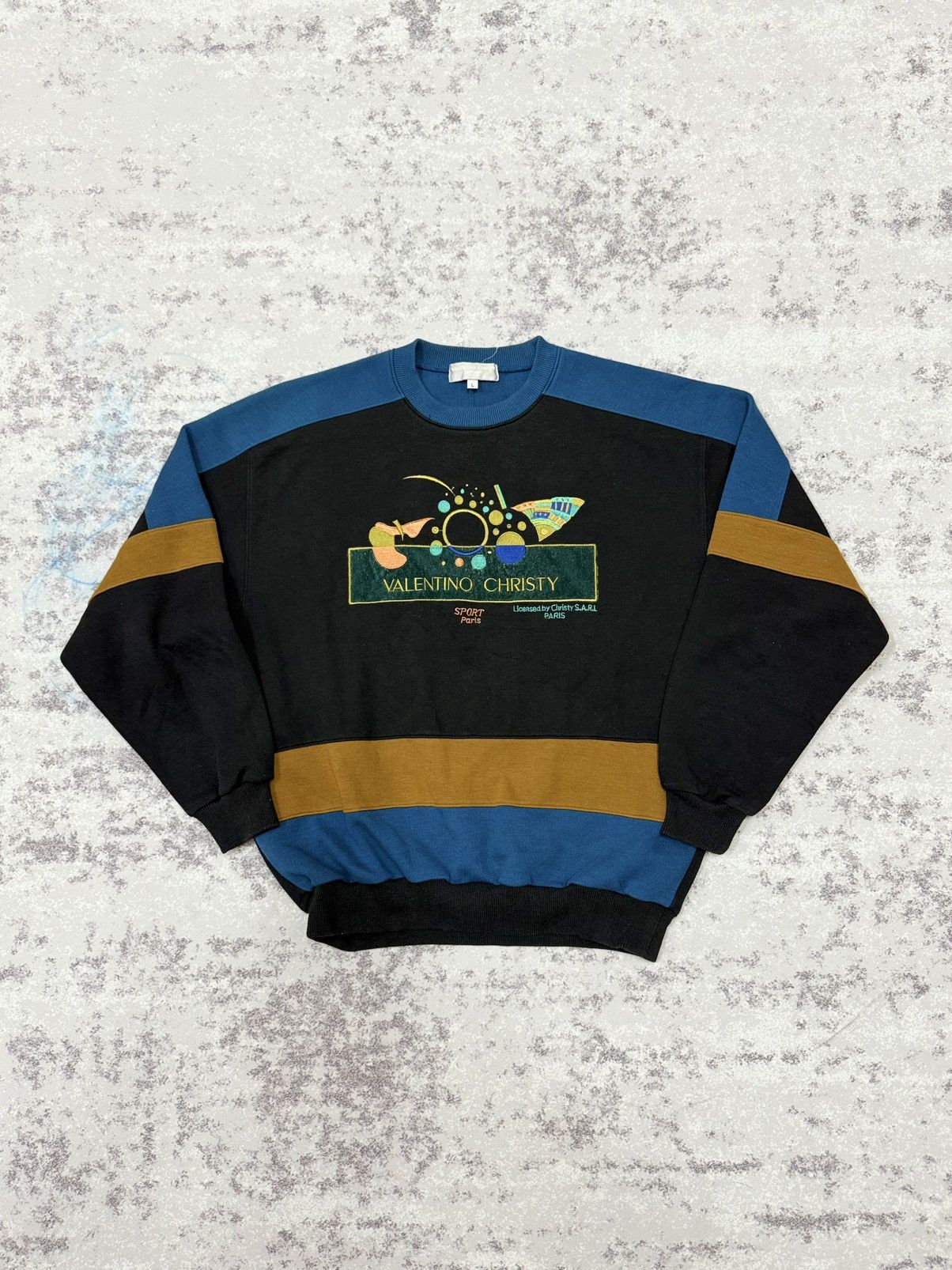Valentino Vintage 90s Valentino Christy Biglogo Sweatshirt Size US M / EU 48-50 / 2 - 3 Thumbnail