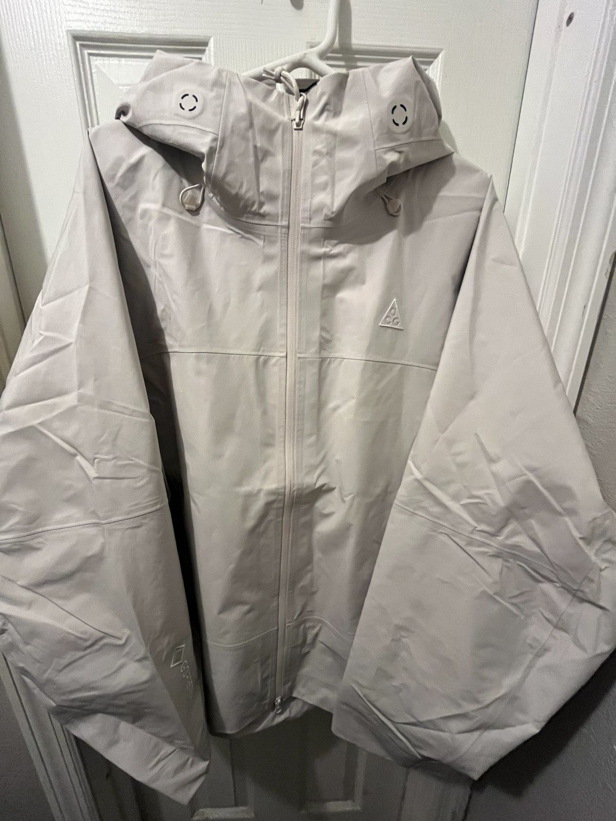 Nike Nike ACG Gore-Tex ADV Jacket (FV8641-104) Men’s Size XL Size US XL / EU 56 / 4 - 4 Thumbnail