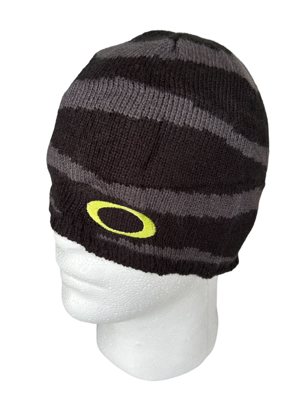 Japanese Brand × Oakley Vtg Oakley Rare Design Beanie Hats snowcap☠️☠️ Size ONE SIZE - 1 Thumbnail