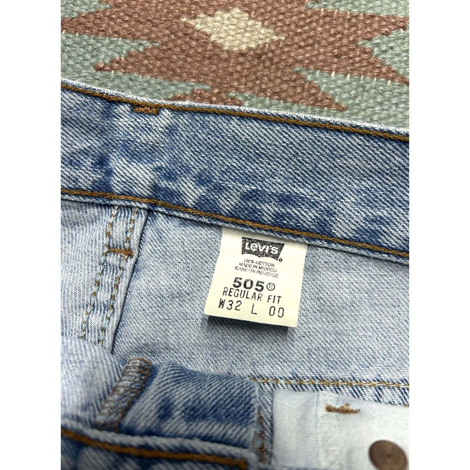 Levi's VINTAGE Levi’s 550 Jeans Shorts Jorts Regular Fit Light Wash 90s Y2K Skater 32 Mens Jeans Shorts Blue Denim Size US 32 / EU 48 - 7 Thumbnail