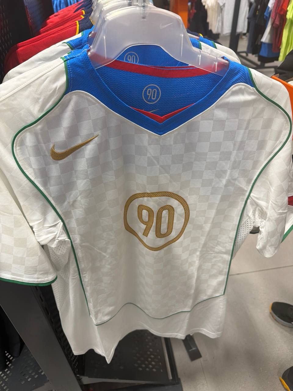 Nike Vintage jersey nike total 90 soccer rare m Size US M / EU 48-50 / 2 - 1 Preview