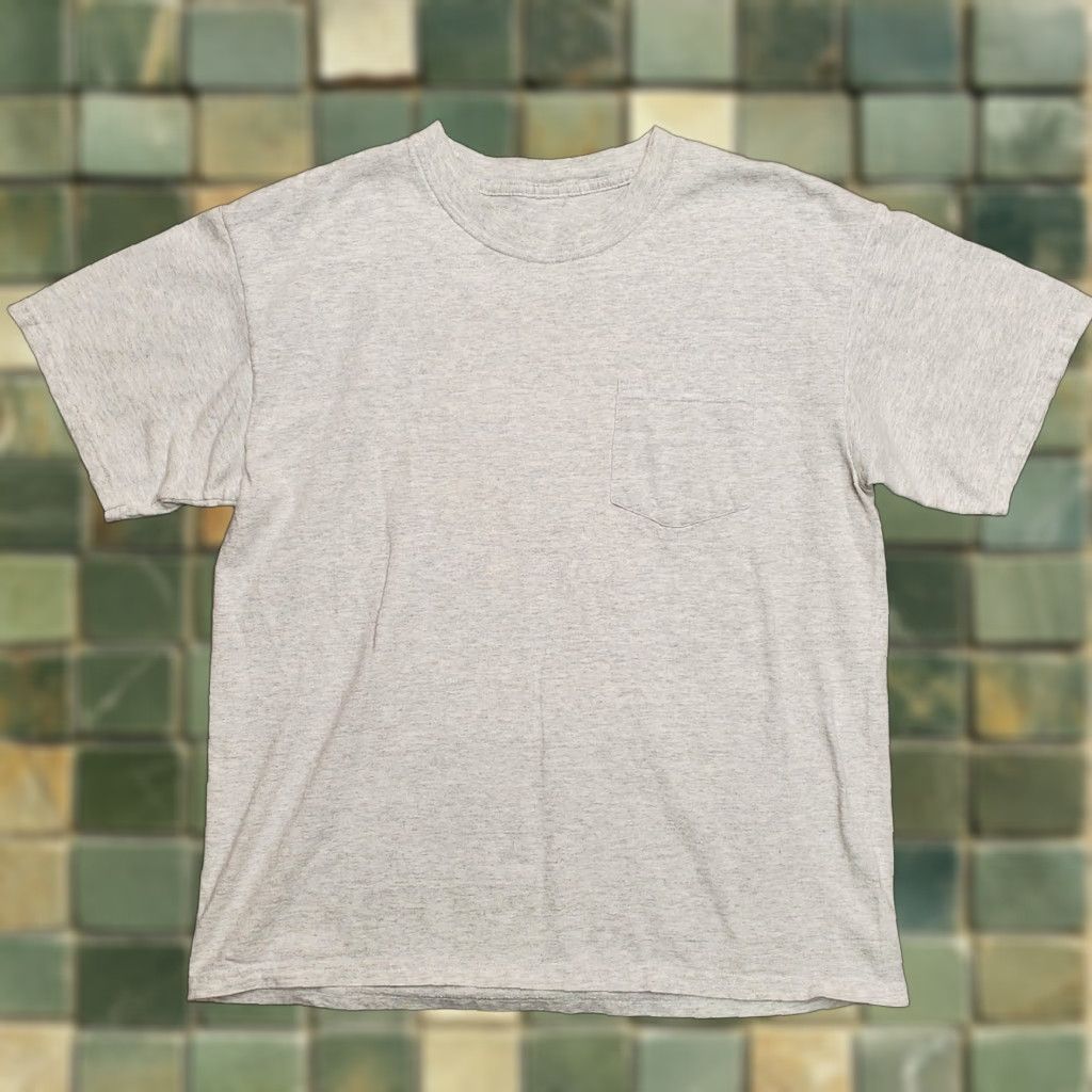 Vintage VINTAGE Unbranded Shirt Men M Gray Short Sleeve 2002 Beetle Bailey Memorial Bowlarama 90s USA Mens Size US M / EU 48-50 / 2 - 1 Thumbnail