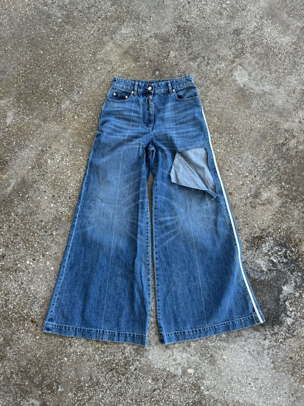 Peter Do PETER DO F/W 22 TATTOO TEAR DENIM FLARED JEANS Size 26" / US 2 / IT 38 - 2 Thumbnail