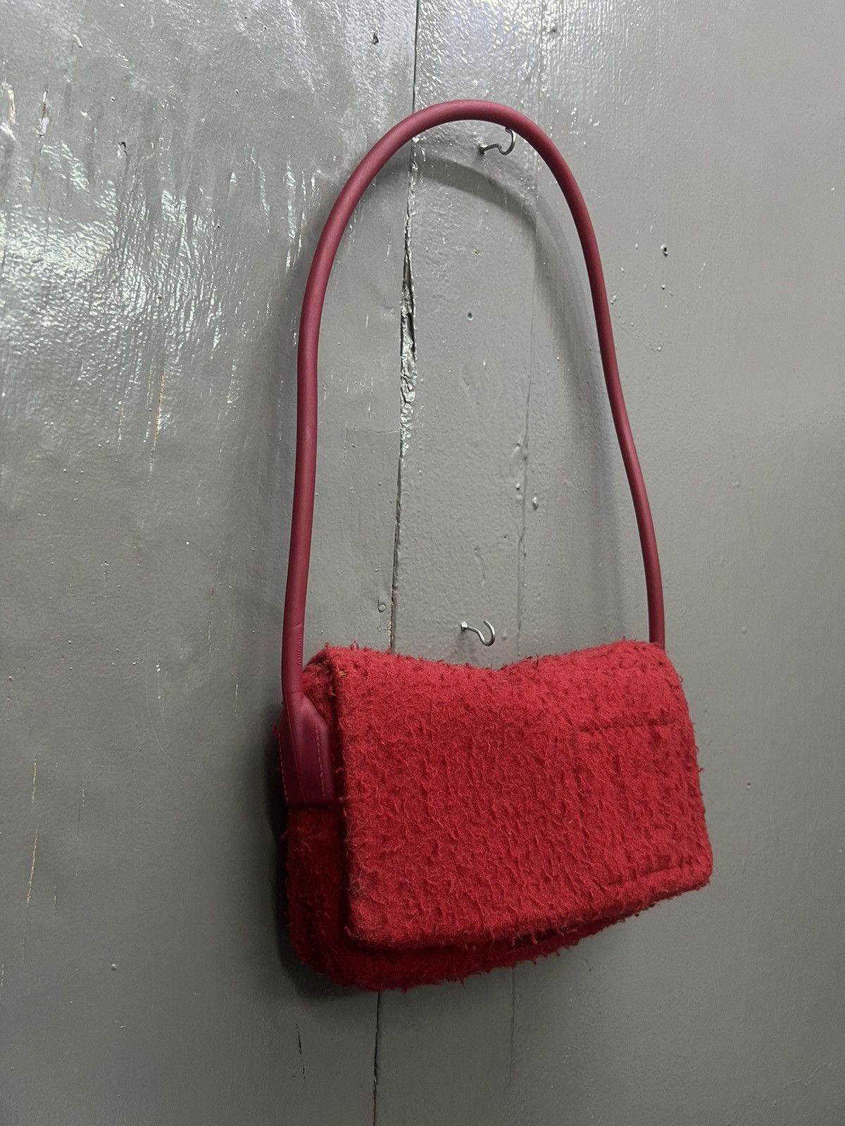 Miu Miu 🔥Miu Miu Fleece Shoulder Bag Size ONE SIZE - 3 Thumbnail