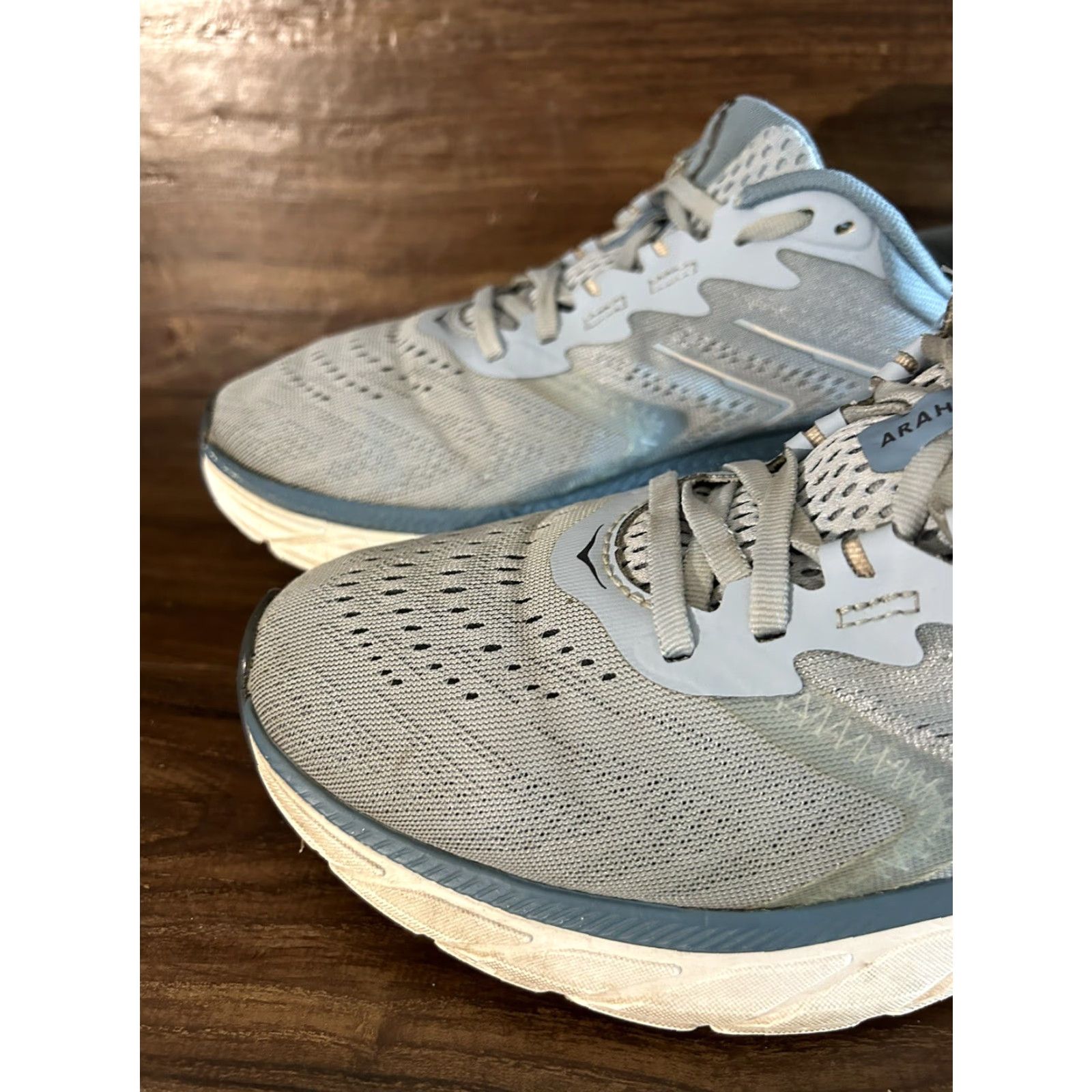 Vintage Hoka One One Arahi 5 Womens Blue Fog Provincial Blue 9.5 B Sneaker Athletic Cross Training Gym Running Shoes Women Size US 10 / IT 40 - 3 Thumbnail