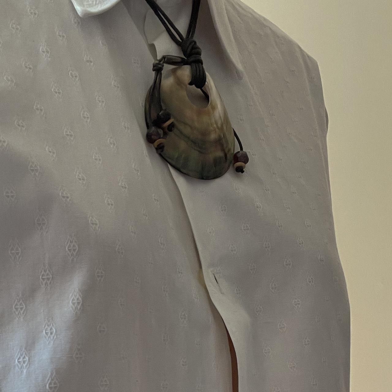 Vintage Vintage Leather Necklace with Shell Pendant Size ONE SIZE - 4 Thumbnail