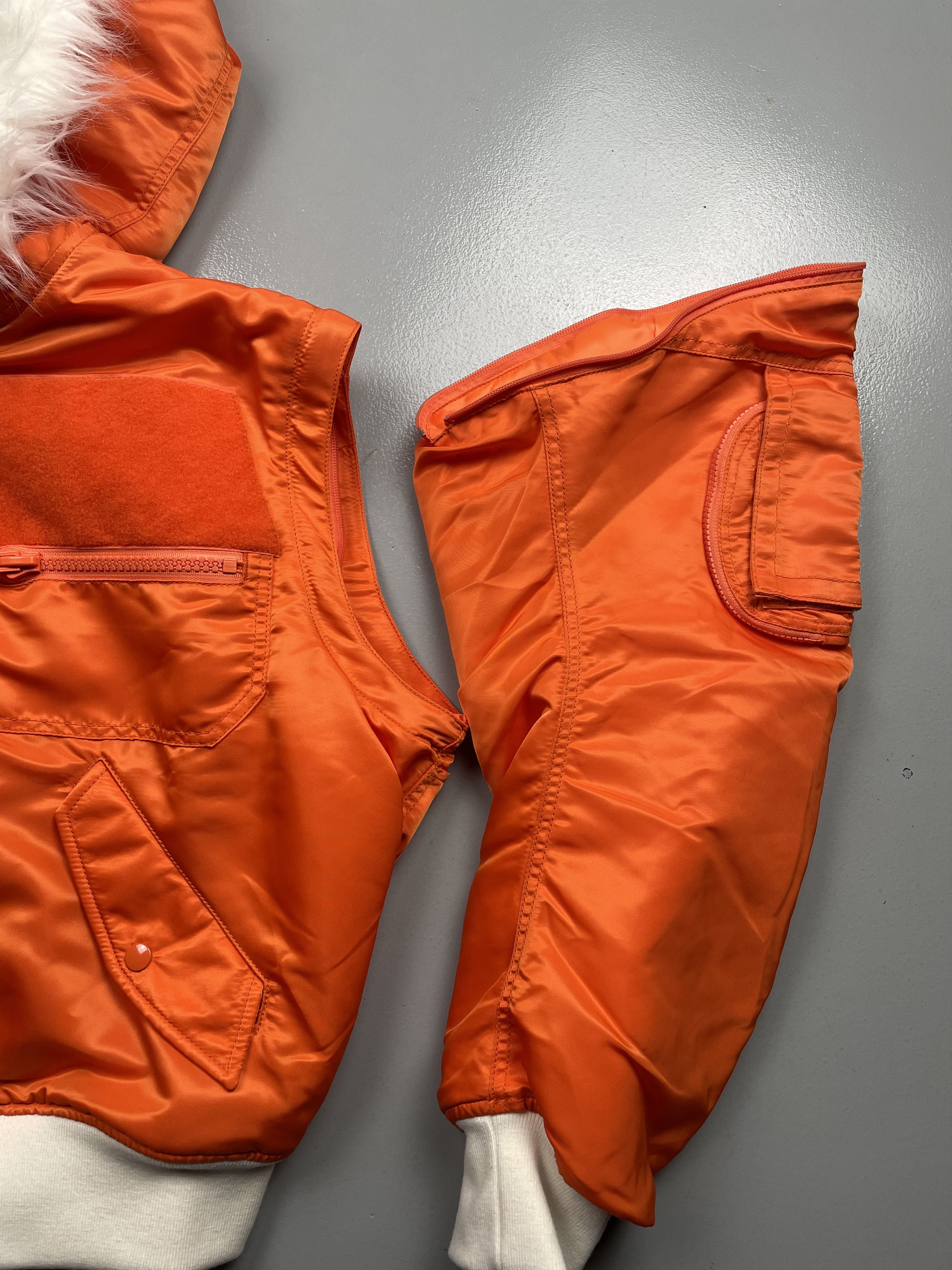 GR-Uniforma GR-Uniforma 2019 orange bomber with detachable sleeves Size US M / EU 48-50 / 2 - 4 Thumbnail
